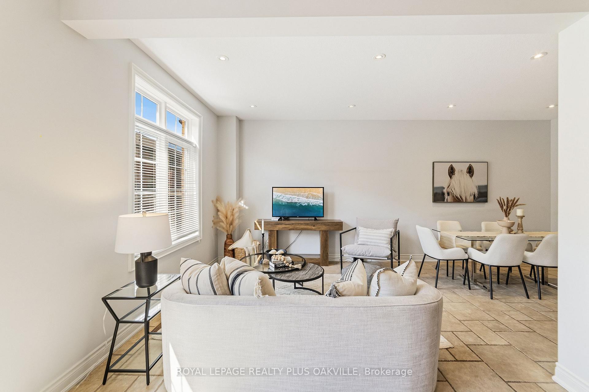 Photo 12 of Unit 24, 2282 Orchard Road, Burlington, Orchard — HOMEH