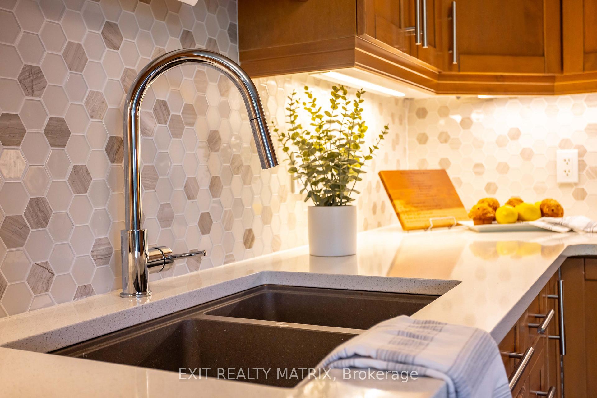 Photo 20 of 79 Radisson Drive, Russell, Embrun — HOMEH