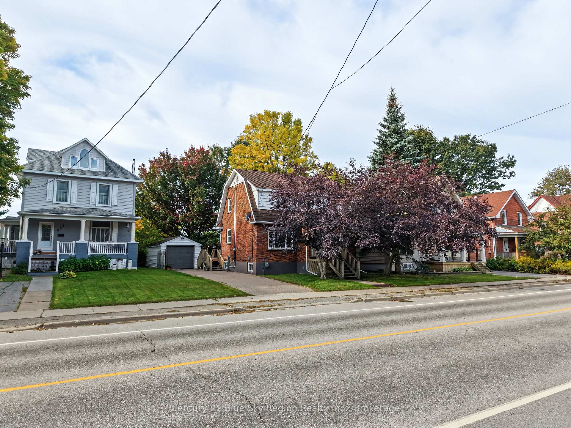 Photo 3 of 941 Main Street W, North Bay, West End — HOMEH