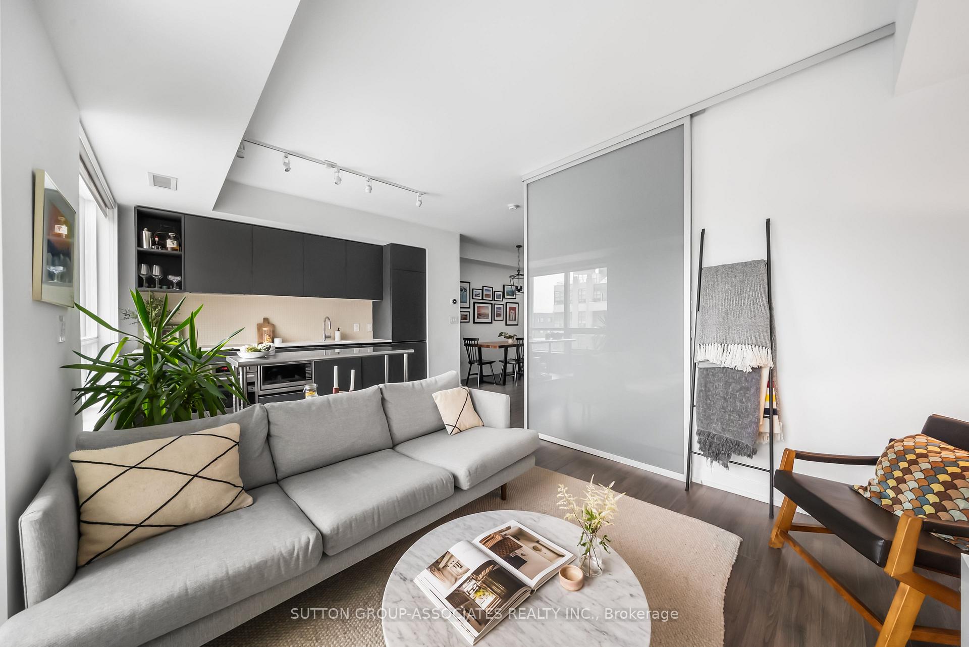 Photo 32 of Unit 502, 377 Madison Avenue, Toronto, Casa Loma — HOMEH