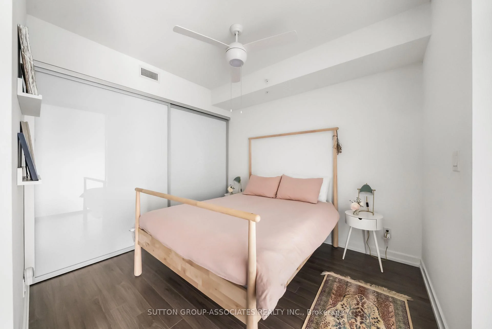 Photo 14 of Unit 502, 377 Madison Avenue, Toronto, Casa Loma — HOMEH