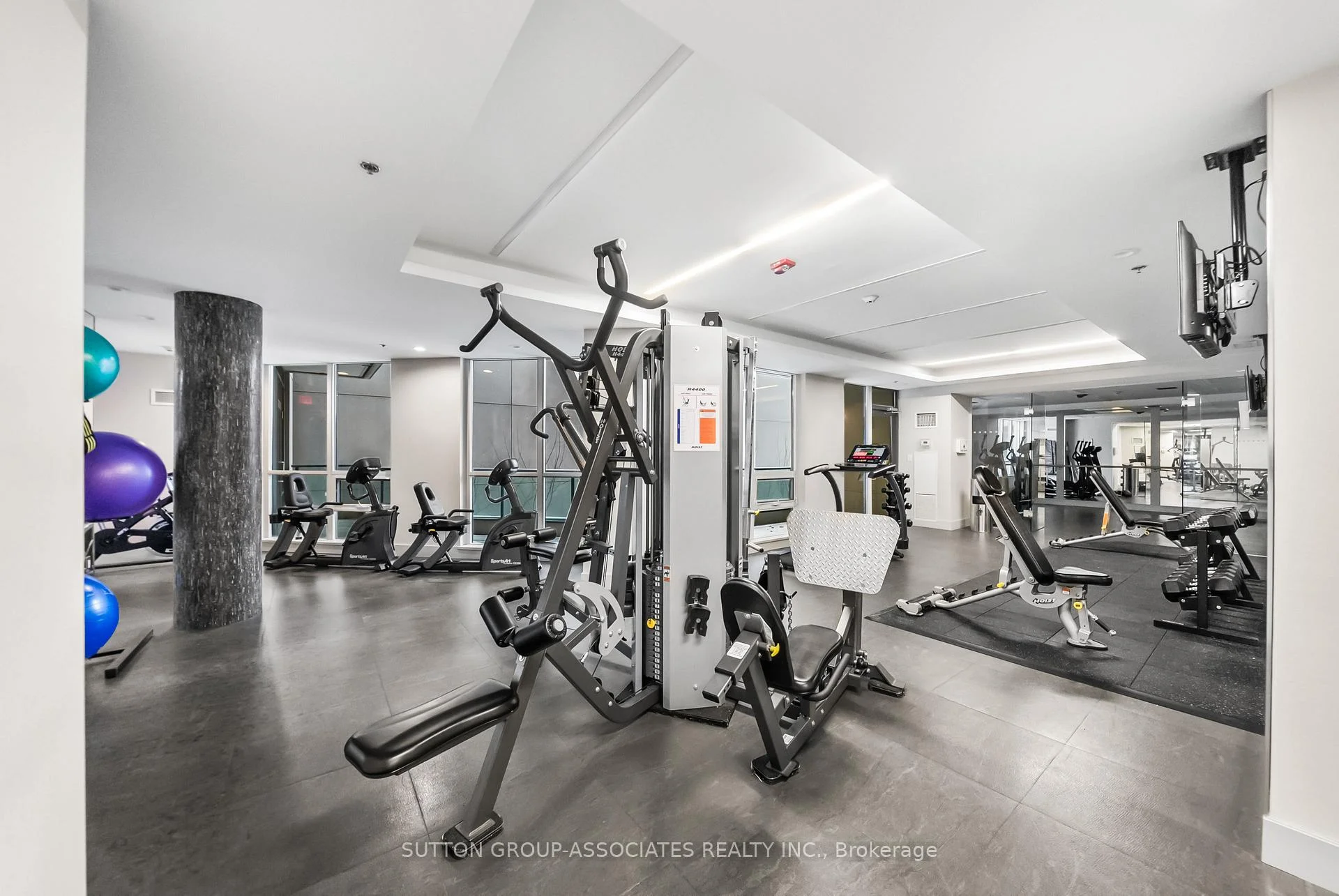 Photo 25 of Unit 502, 377 Madison Avenue, Toronto, Casa Loma — HOMEH