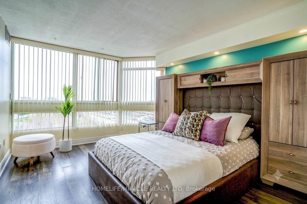 Photo 57 of Unit 802, 3233 Eglinton Avenue E, Scarborough, Scarborough Village — HOMEH