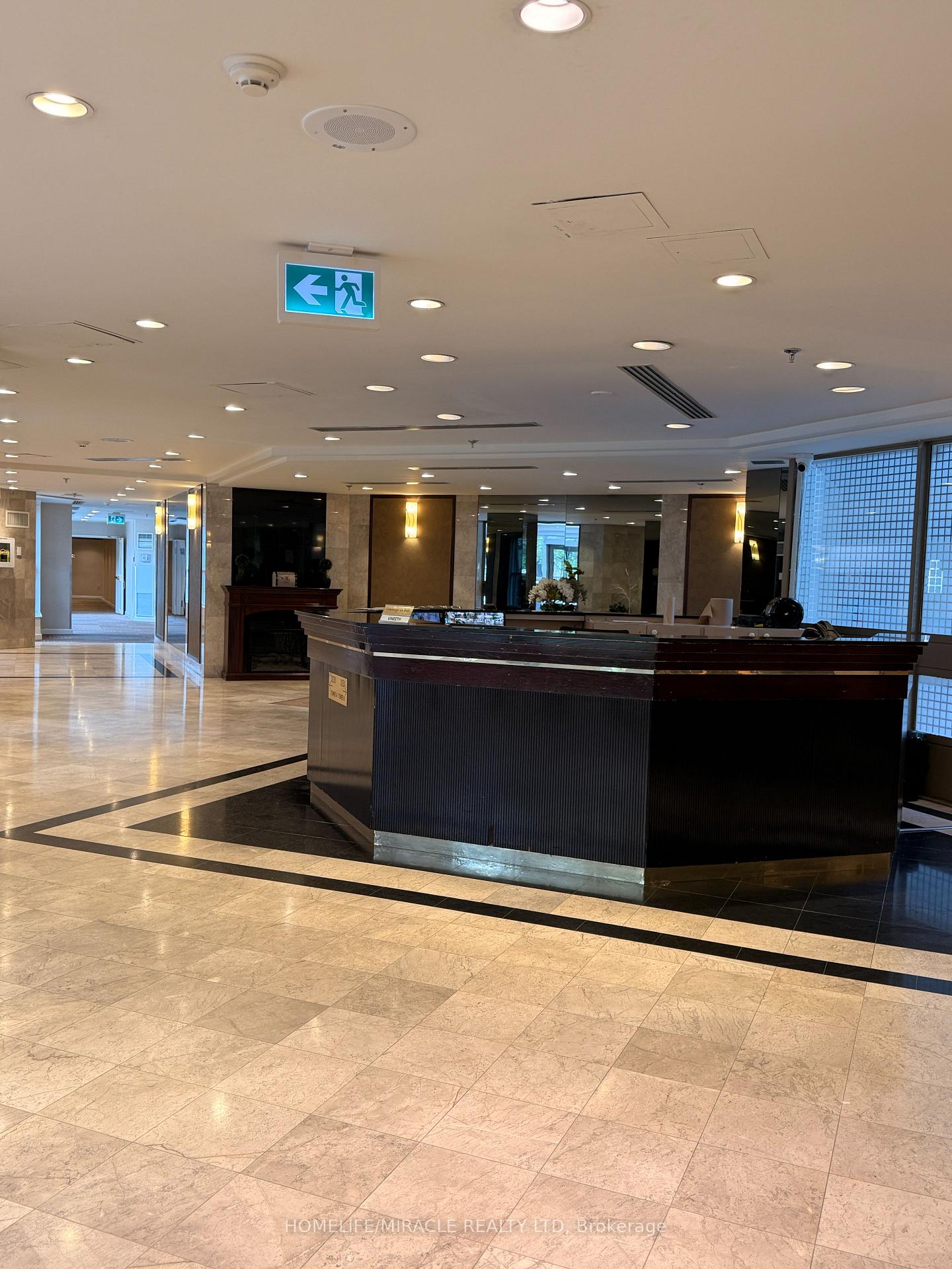 Photo 10 of Unit 802, 3233 Eglinton Avenue E, Scarborough, Scarborough Village — HOMEH