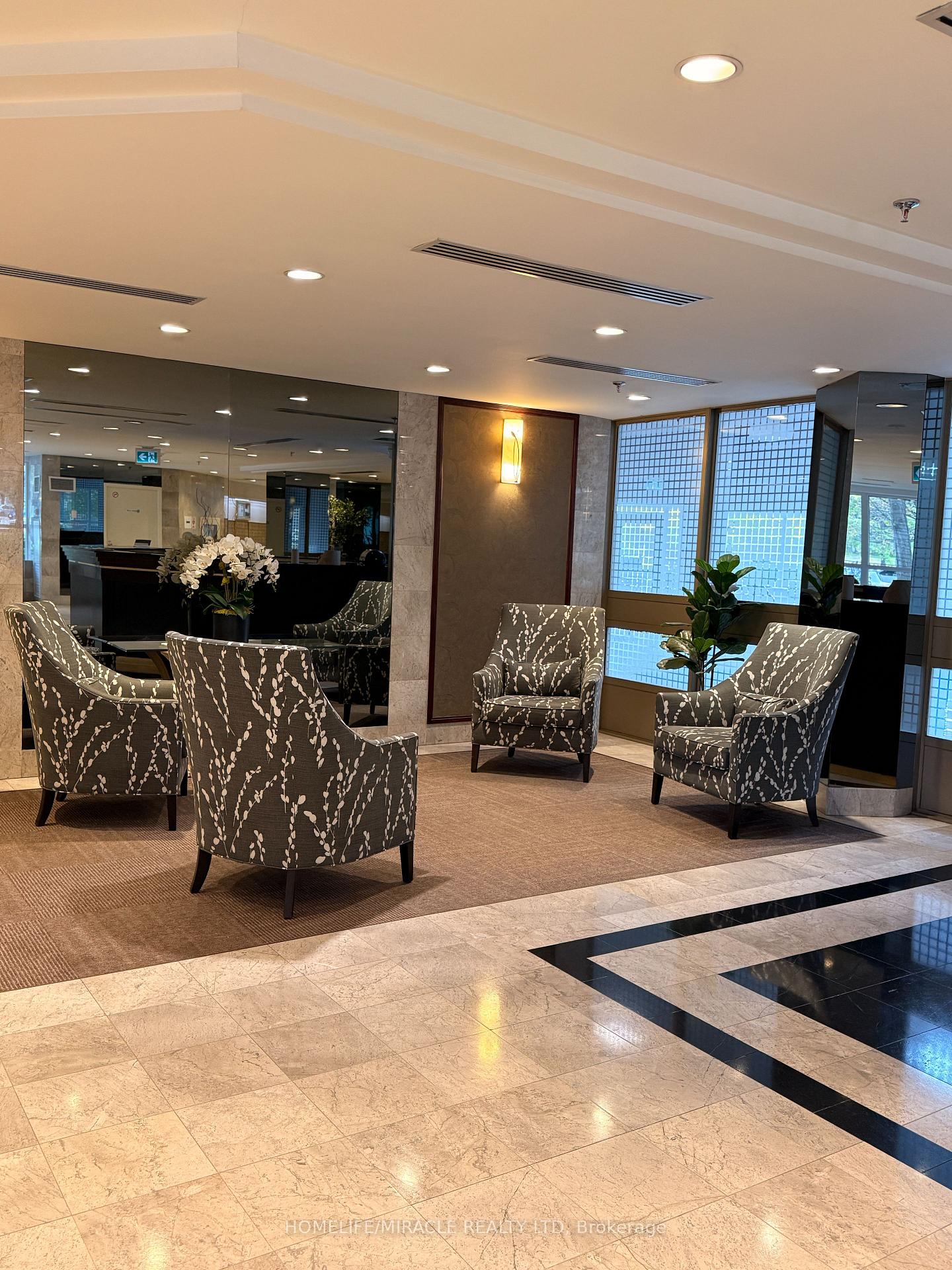 Photo 14 of Unit 802, 3233 Eglinton Avenue E, Scarborough, Scarborough Village — HOMEH