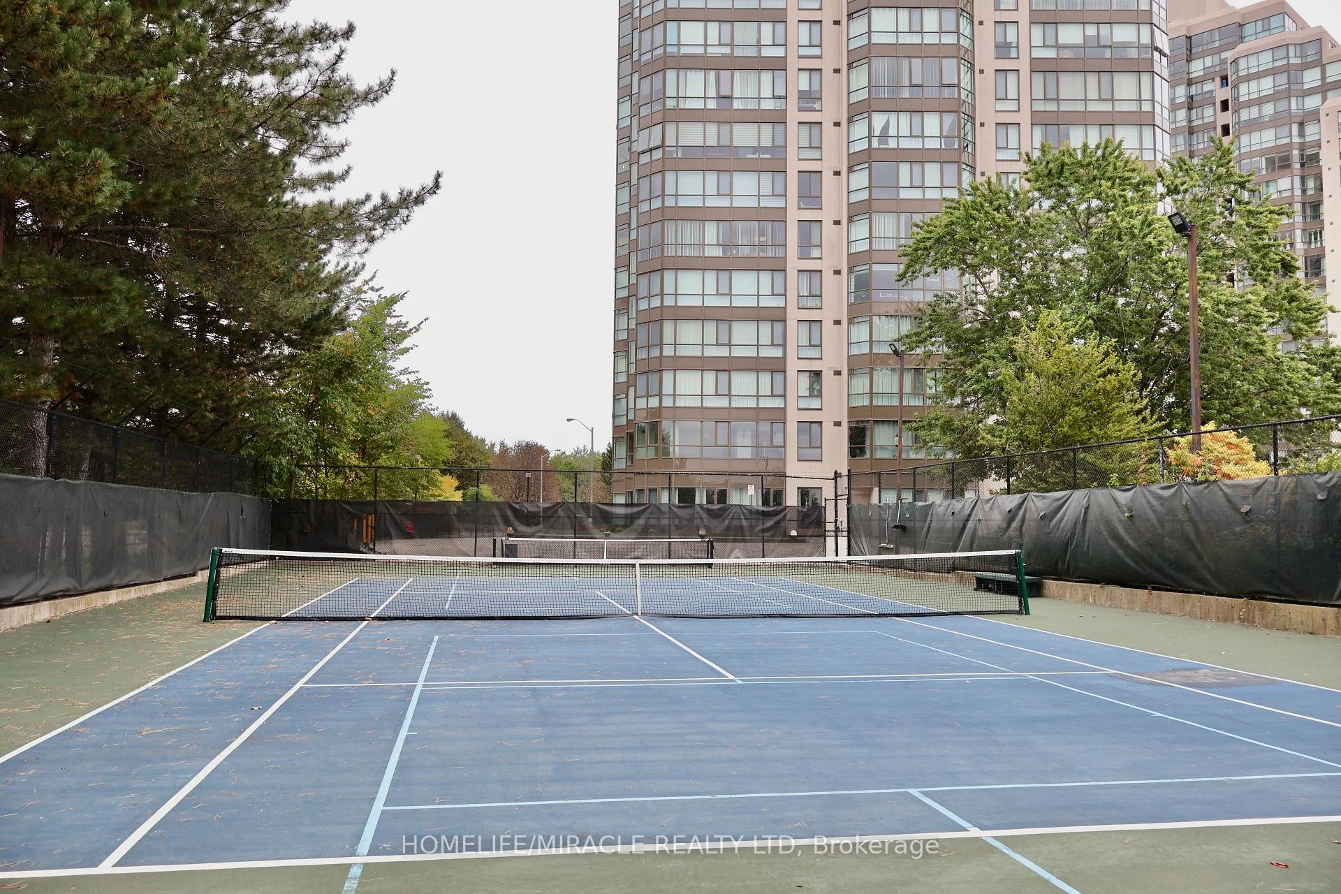 Photo 12 of Unit 802, 3233 Eglinton Avenue E, Scarborough, Scarborough Village — HOMEH