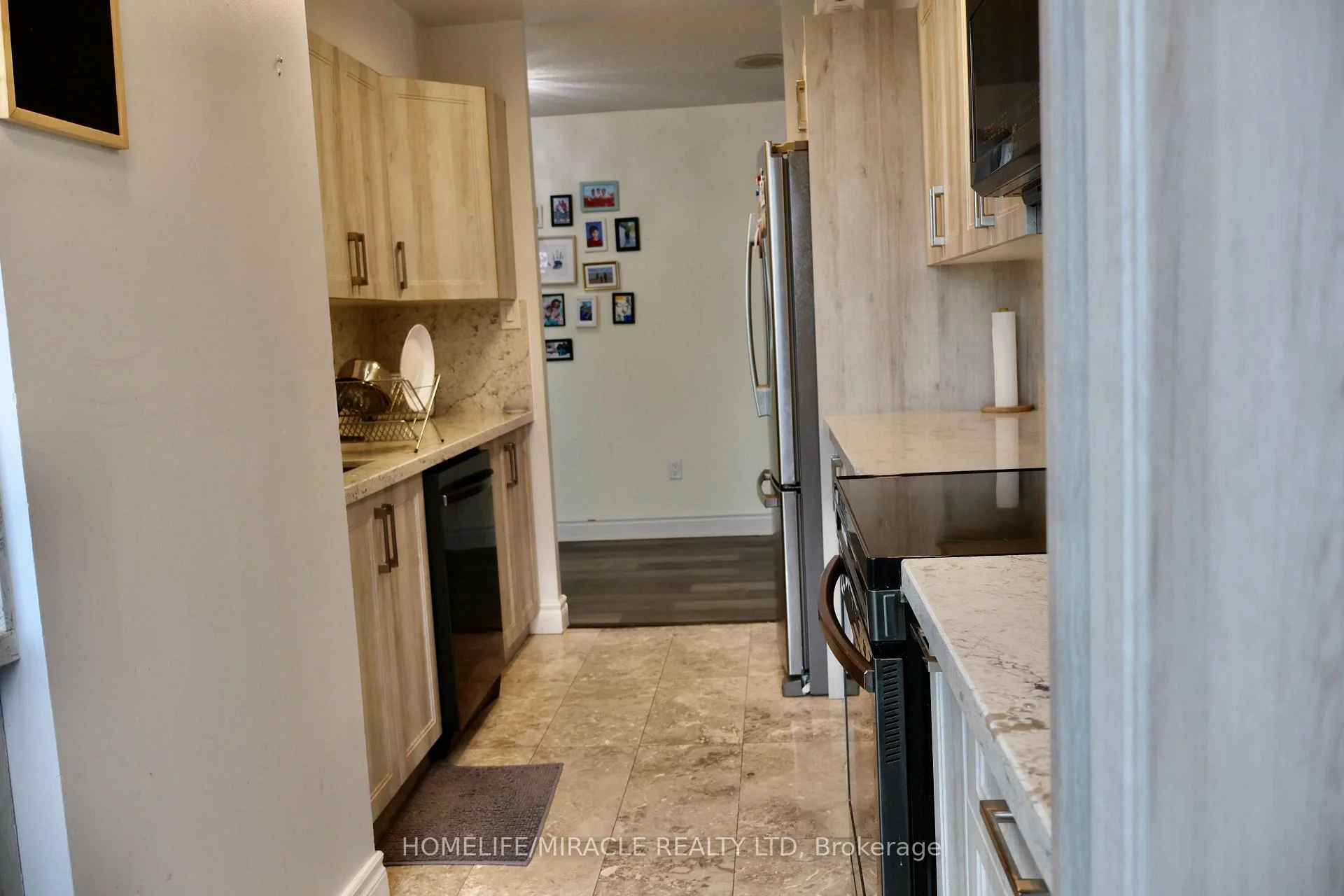 Photo 32 of Unit 802, 3233 Eglinton Avenue E, Scarborough, Scarborough Village — HOMEH