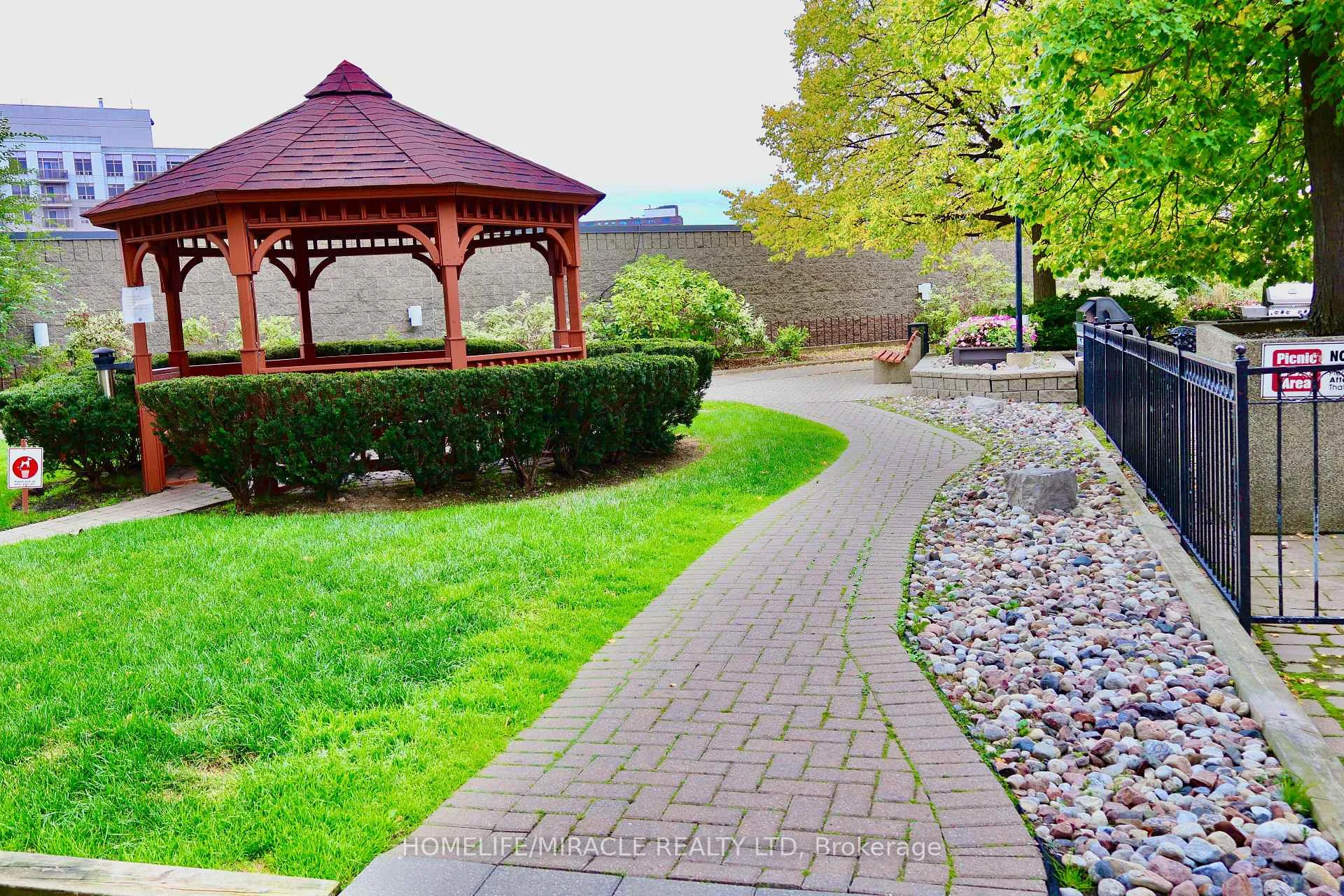 Photo 74 of Unit 802, 3233 Eglinton Avenue E, Scarborough, Scarborough Village — HOMEH