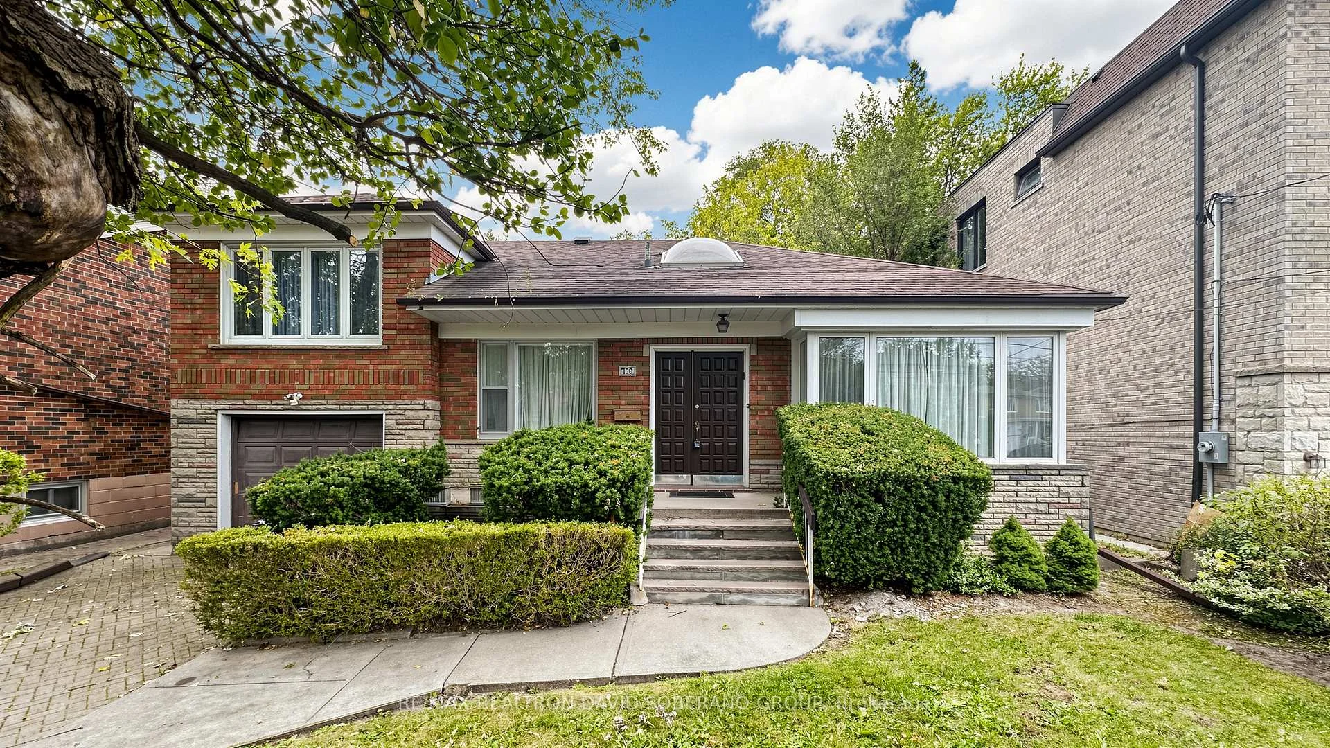 Photo 8 of 108 York Downs Drive, North York, Clanton Park — HOMEH
