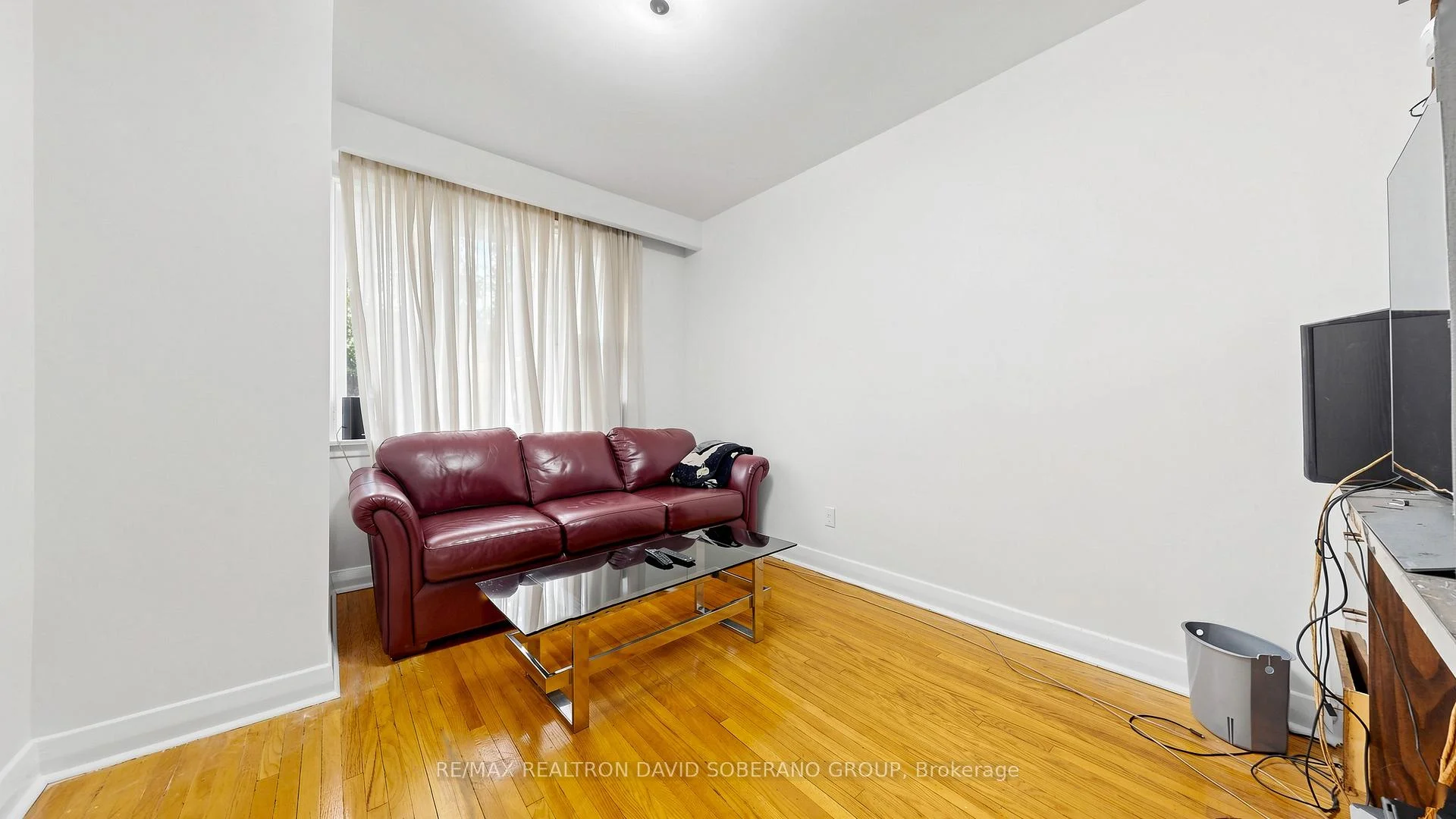 Photo 19 of 108 York Downs Drive, North York, Clanton Park — HOMEH