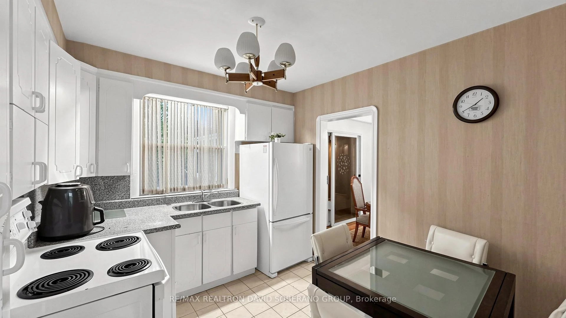 Photo 21 of 108 York Downs Drive, North York, Clanton Park — HOMEH