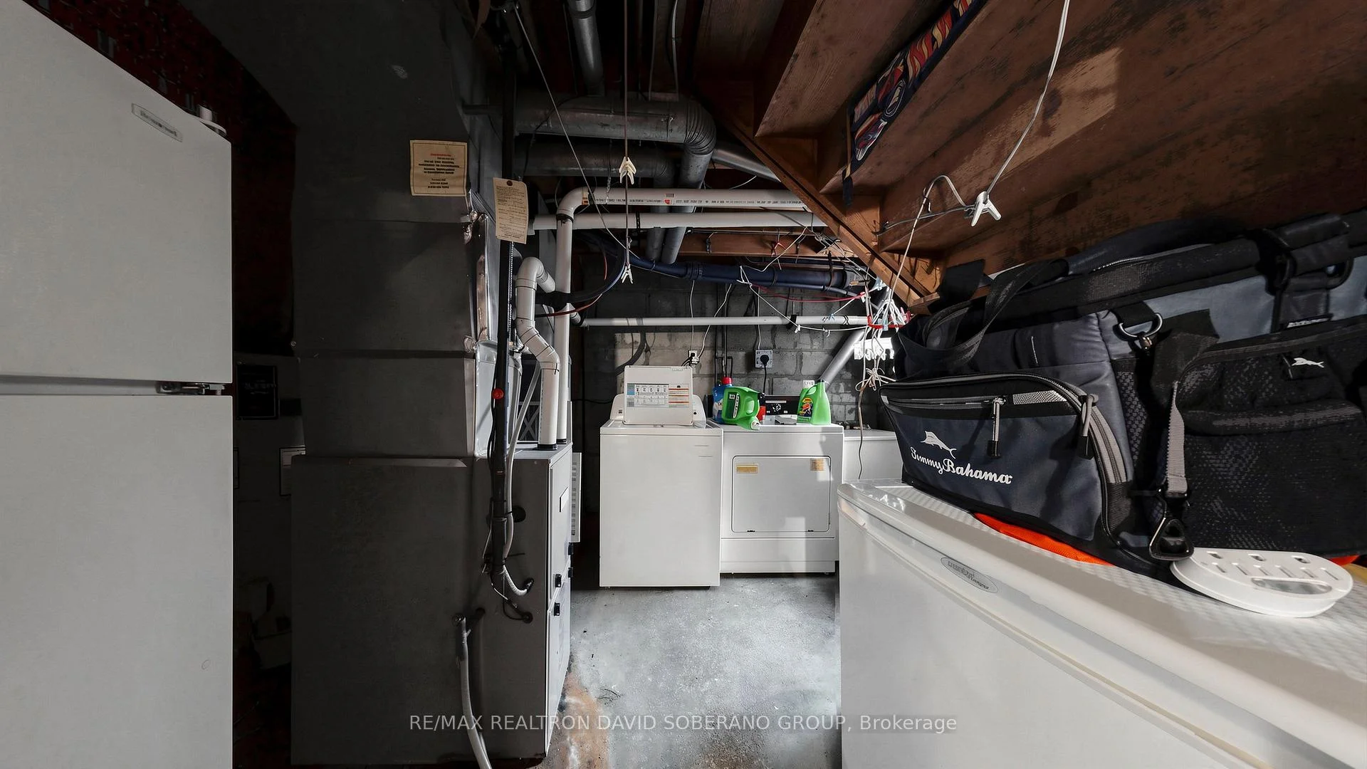 Photo 38 of 108 York Downs Drive, North York, Clanton Park — HOMEH