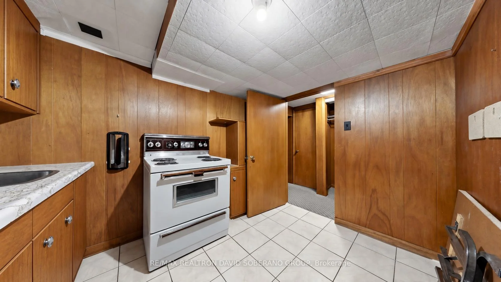 Photo 34 of 108 York Downs Drive, North York, Clanton Park — HOMEH