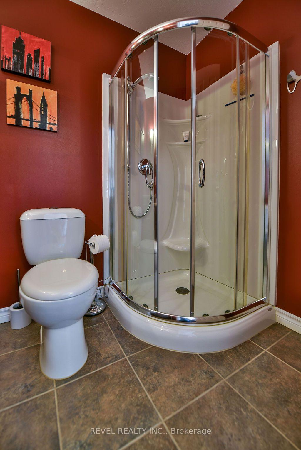 Photo 31 of 260 Emerald Street, Timmins, MTJ - 101 West — HOMEH
