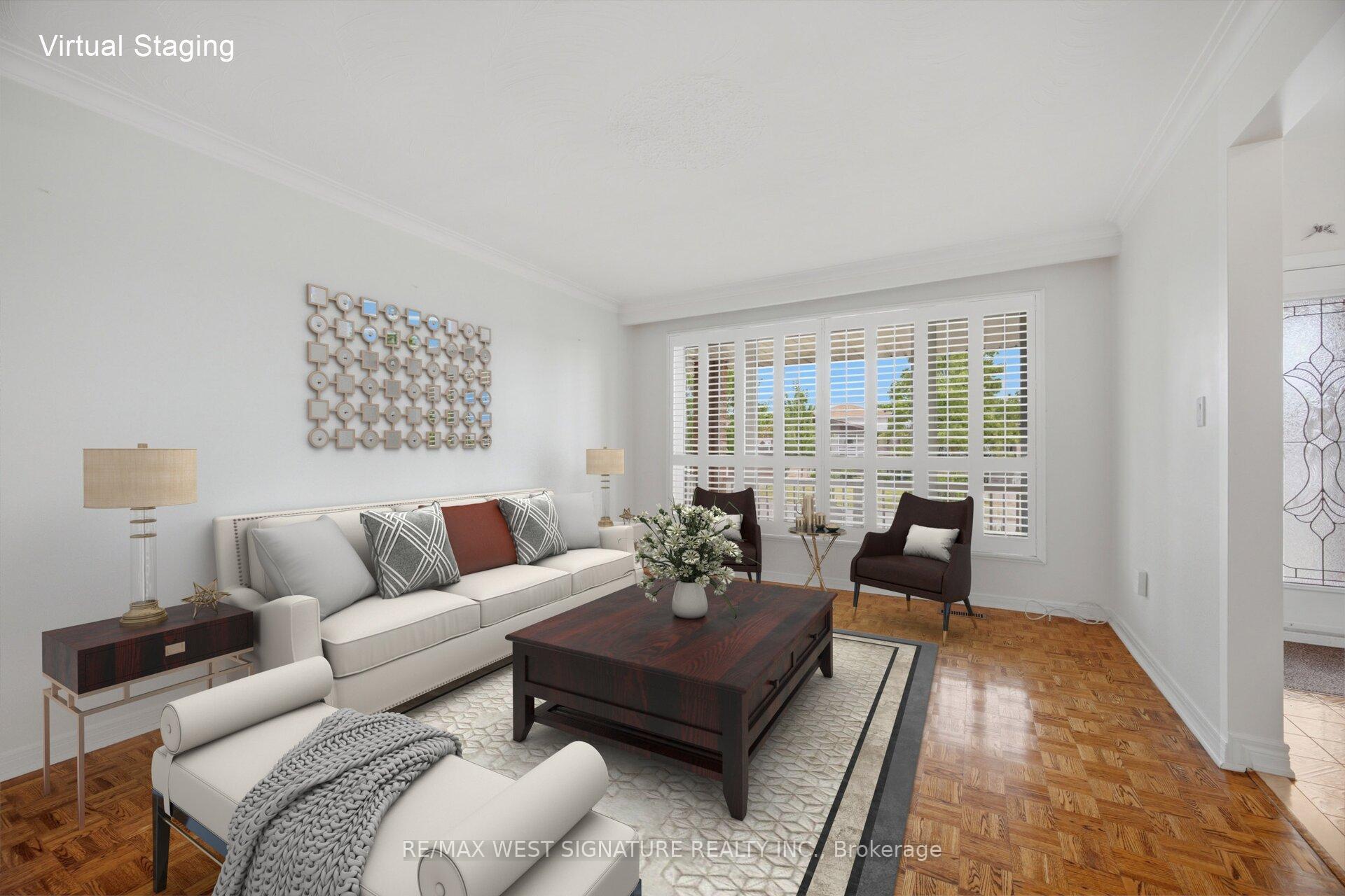 Photo 5 of 90 North Ridge Road, Vaughan, West Woodbridge — HOMEH