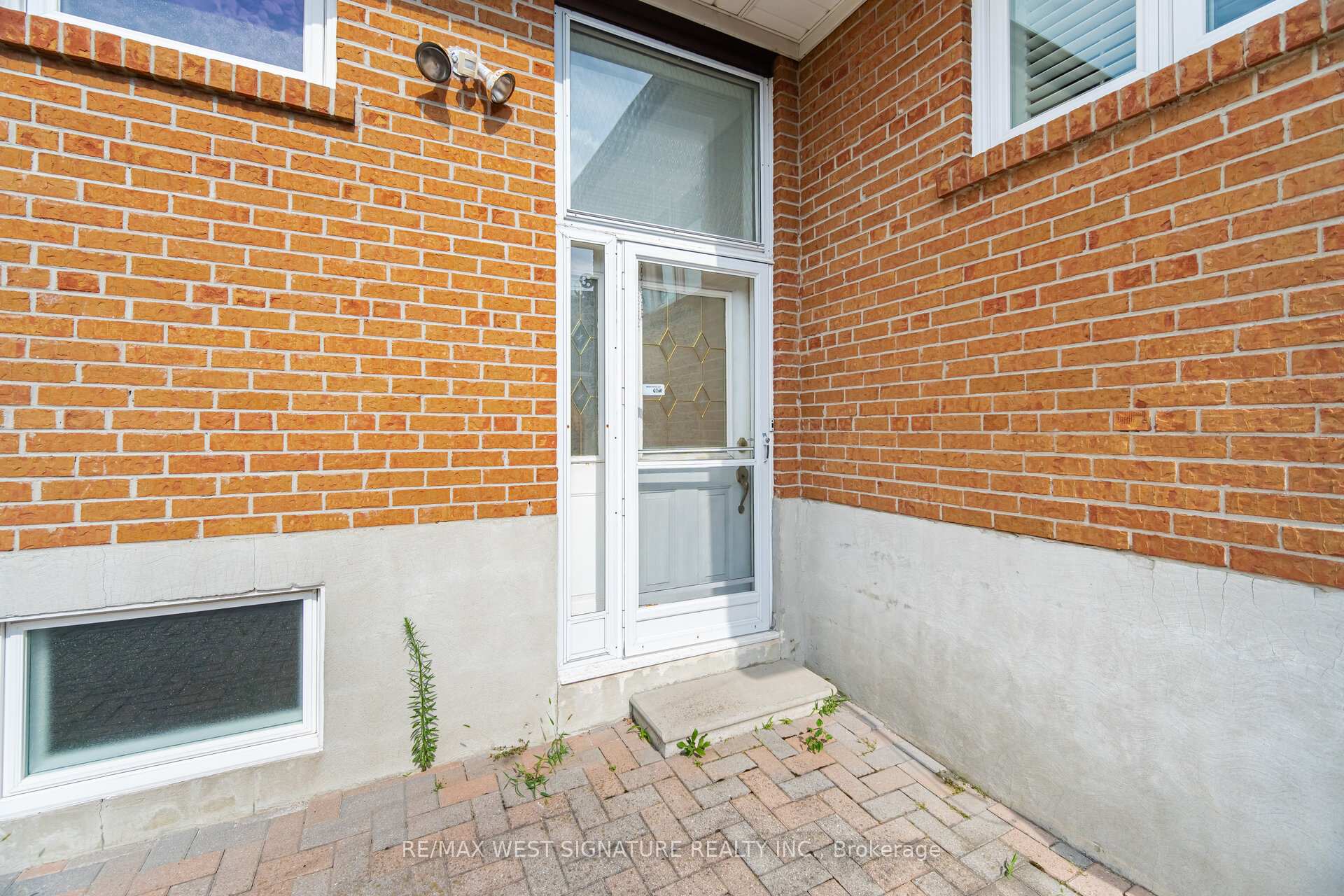 Photo 15 of 90 North Ridge Road, Vaughan, West Woodbridge — HOMEH