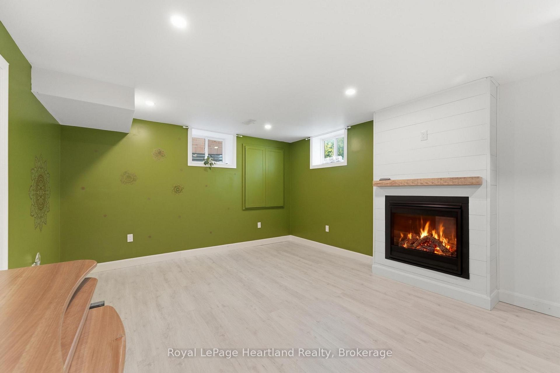 Photo 27 of 770 Scott Street W, North Perth, Listowel — HOMEH