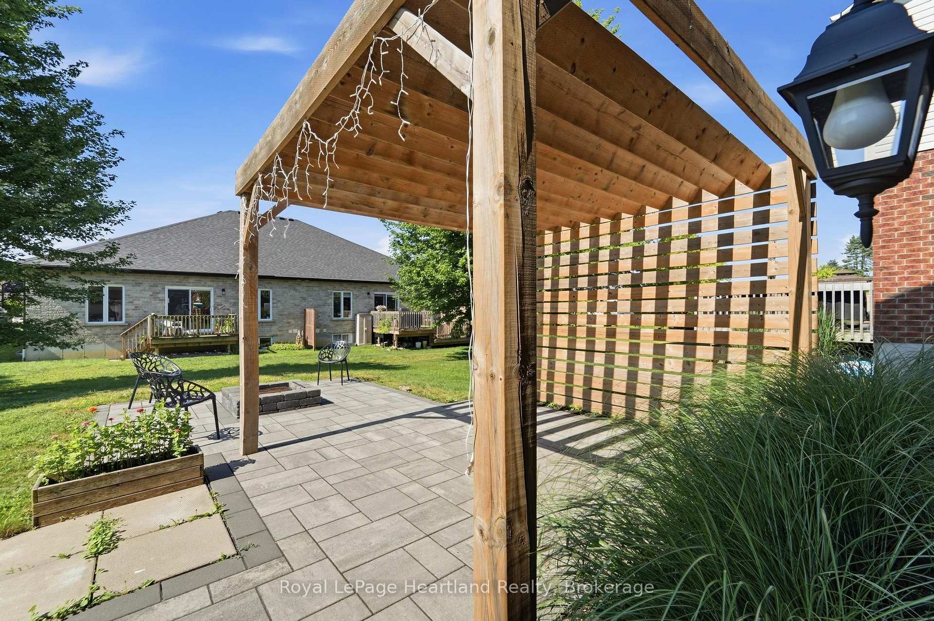 Photo 32 of 770 Scott Street W, North Perth, Listowel — HOMEH