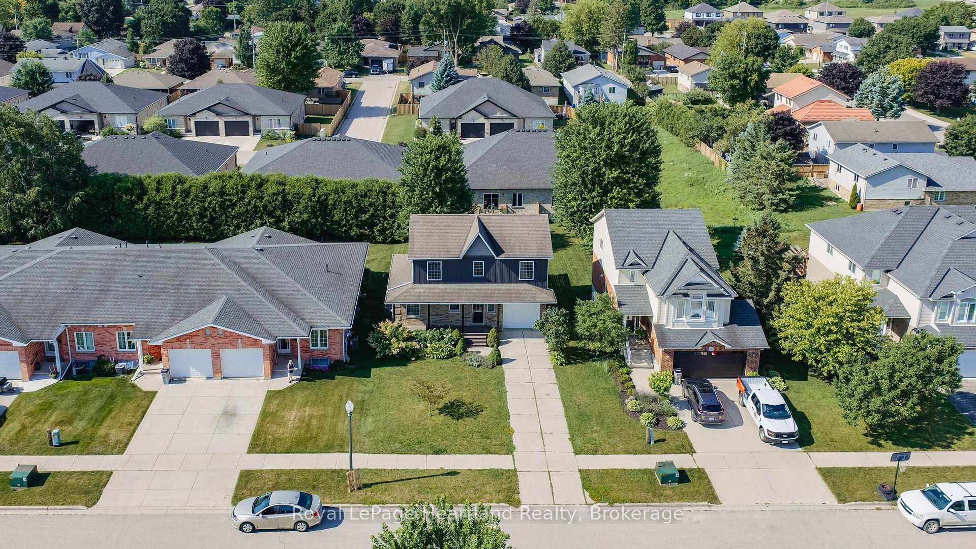 Photo 37 of 770 Scott Street W, North Perth, Listowel — HOMEH