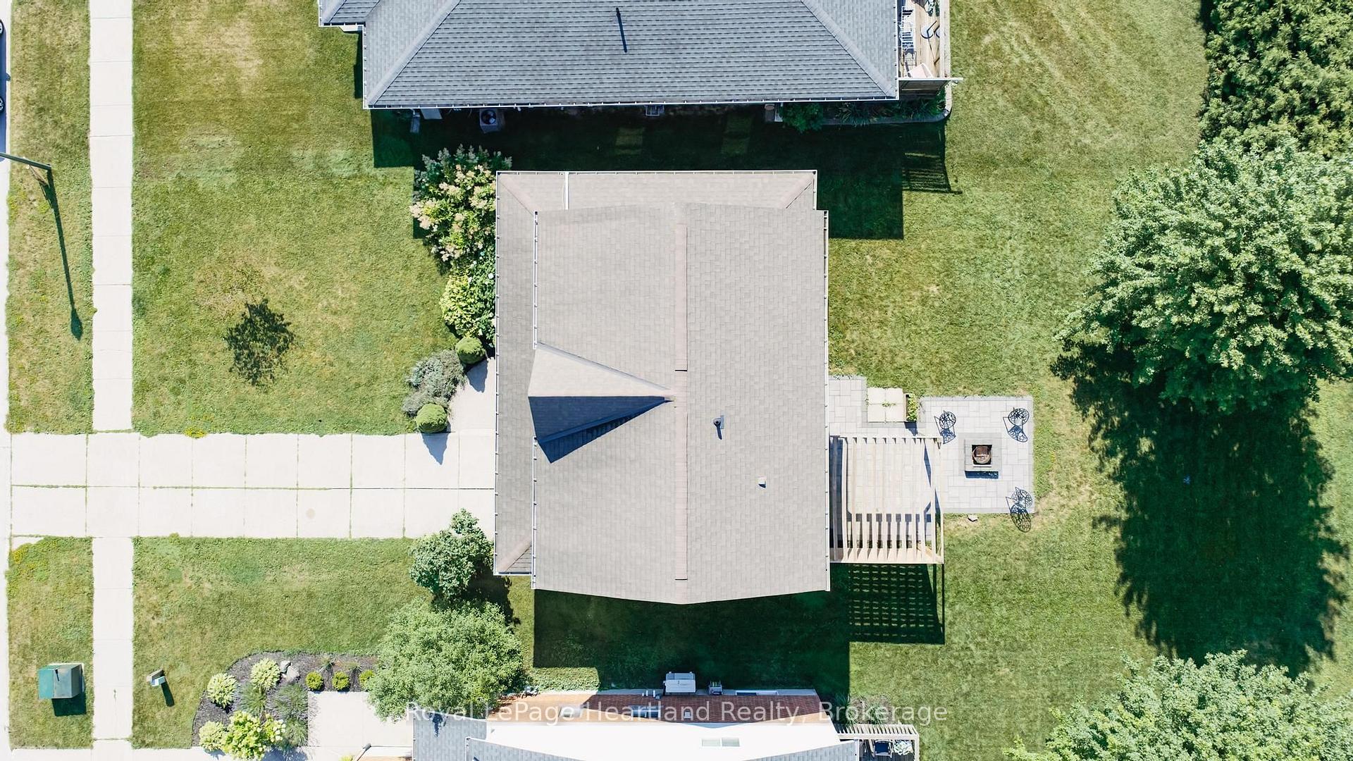 Photo 38 of 770 Scott Street W, North Perth, Listowel — HOMEH