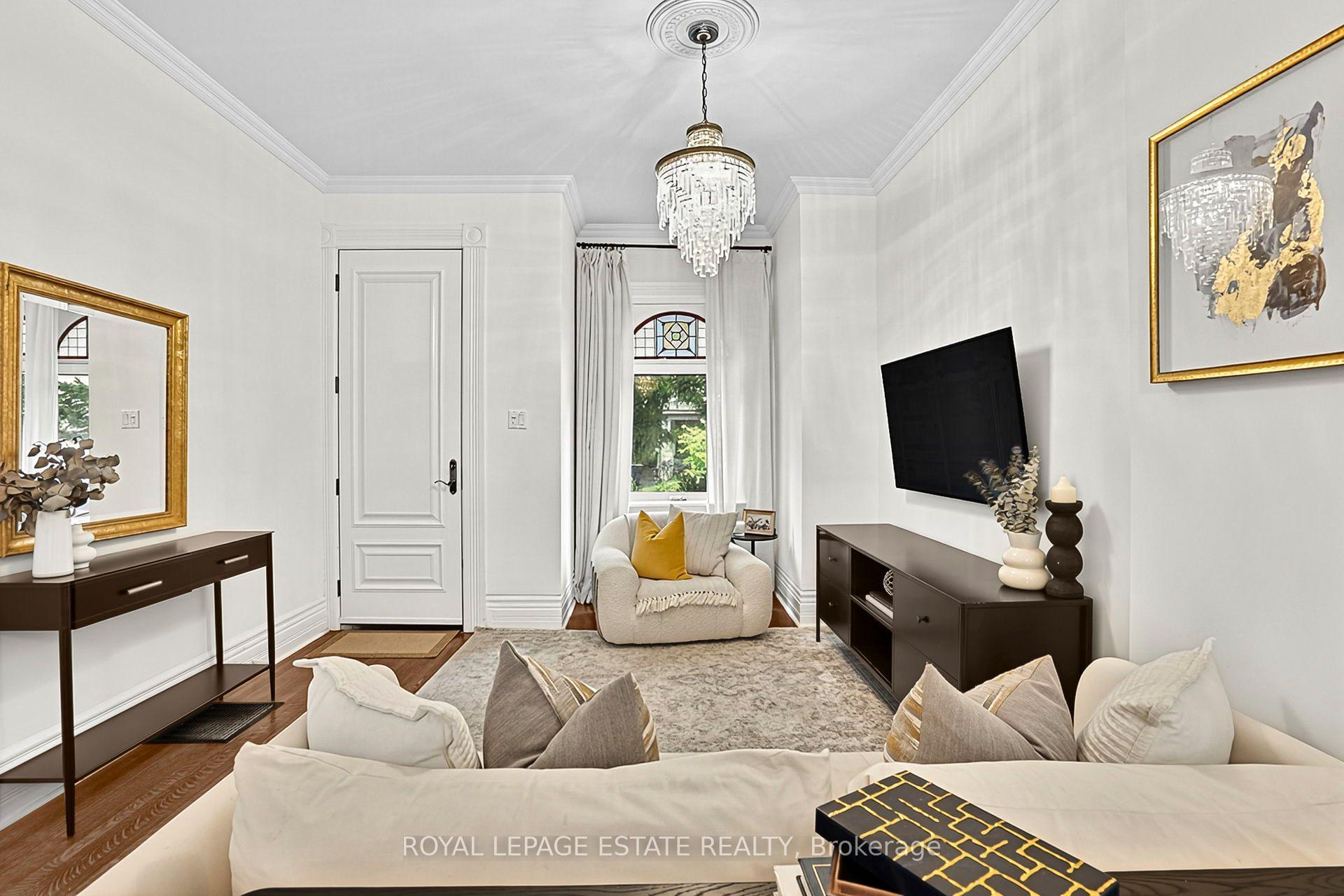 Photo 6 of 21 Brighton Avenue, Toronto, South Riverdale — HOMEH