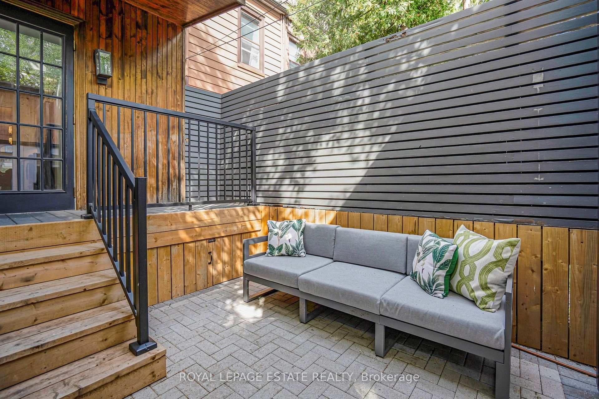 Photo 29 of 21 Brighton Avenue, Toronto, South Riverdale — HOMEH