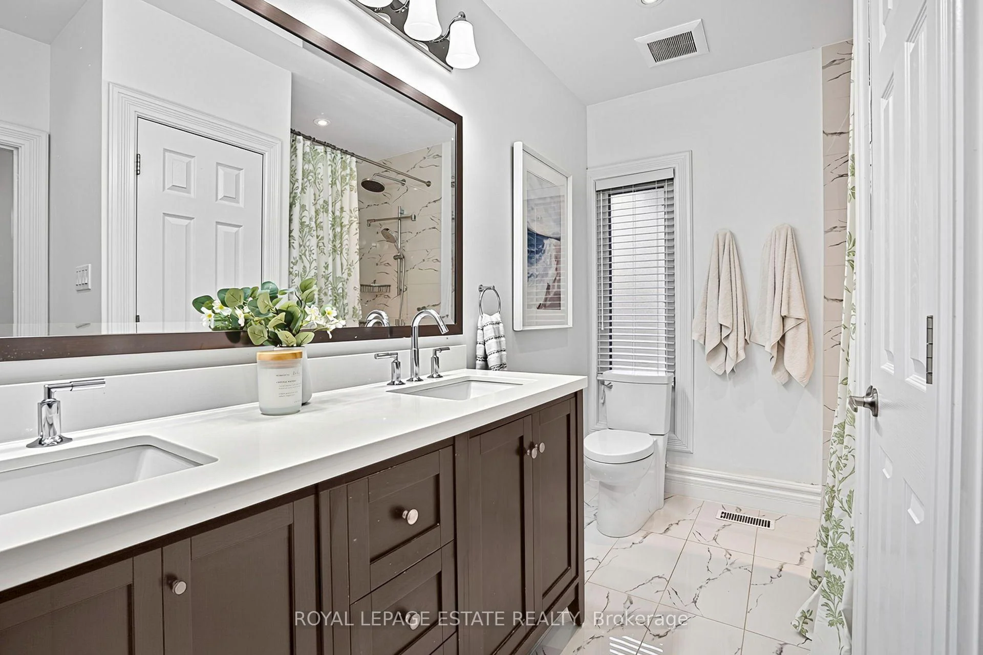 Photo 22 of 21 Brighton Avenue, Toronto, South Riverdale — HOMEH