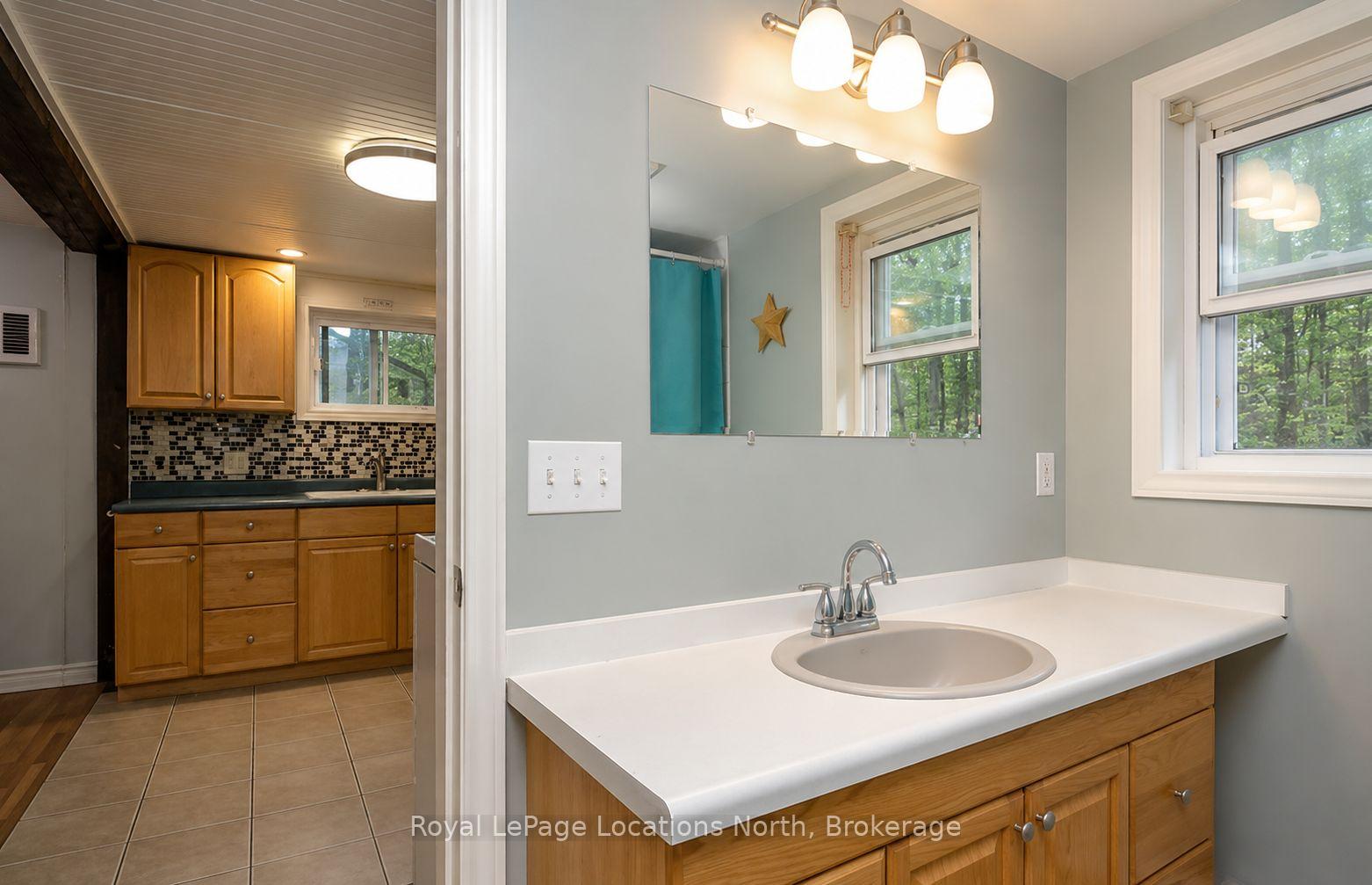 Photo 4 of 178 Golf Course Road, Wasaga Beach — HOMEH