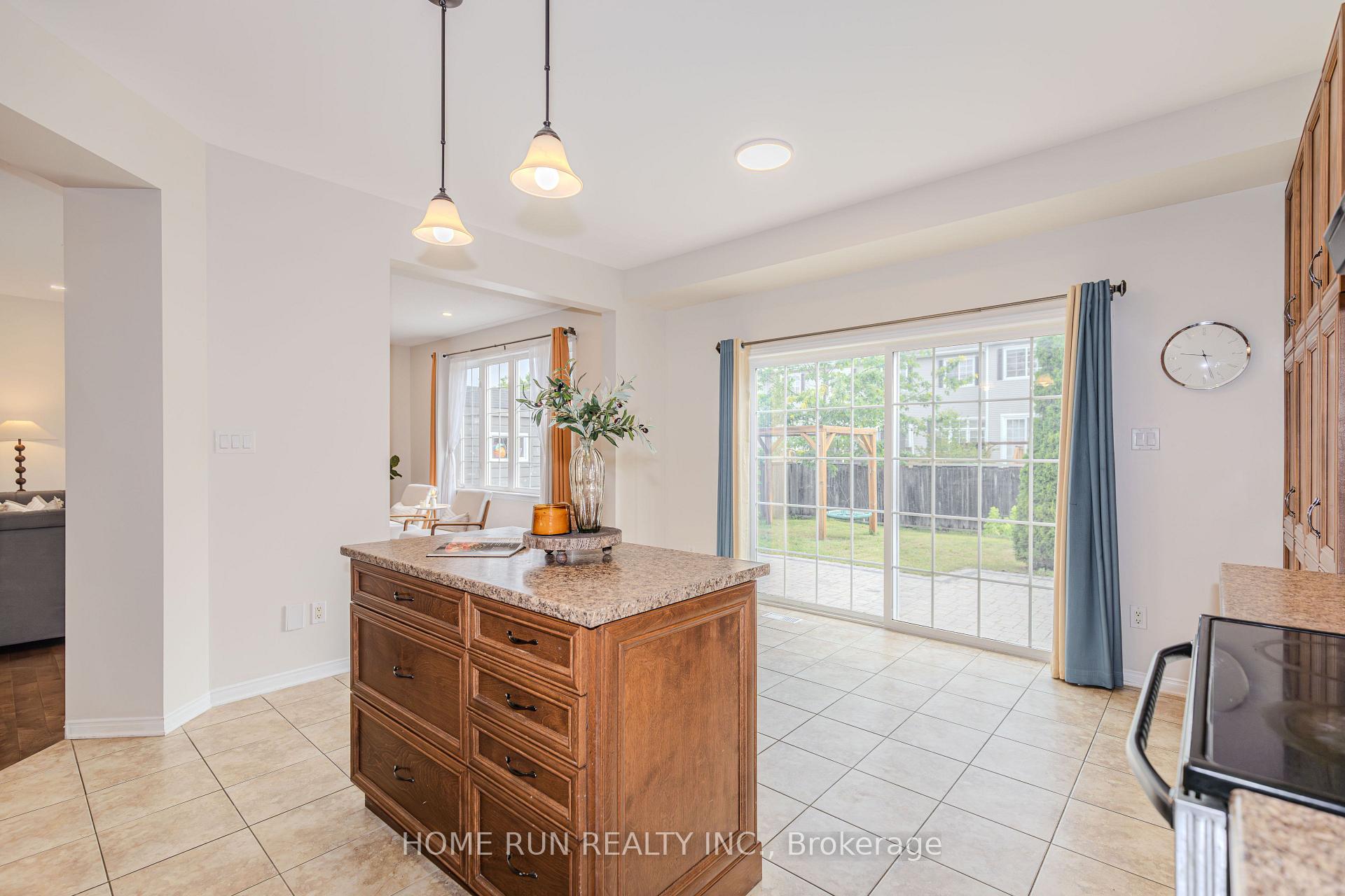 Photo 19 of 538 Ravendale Way, Ottawa, Barrhaven - Stonebridge — HOMEH