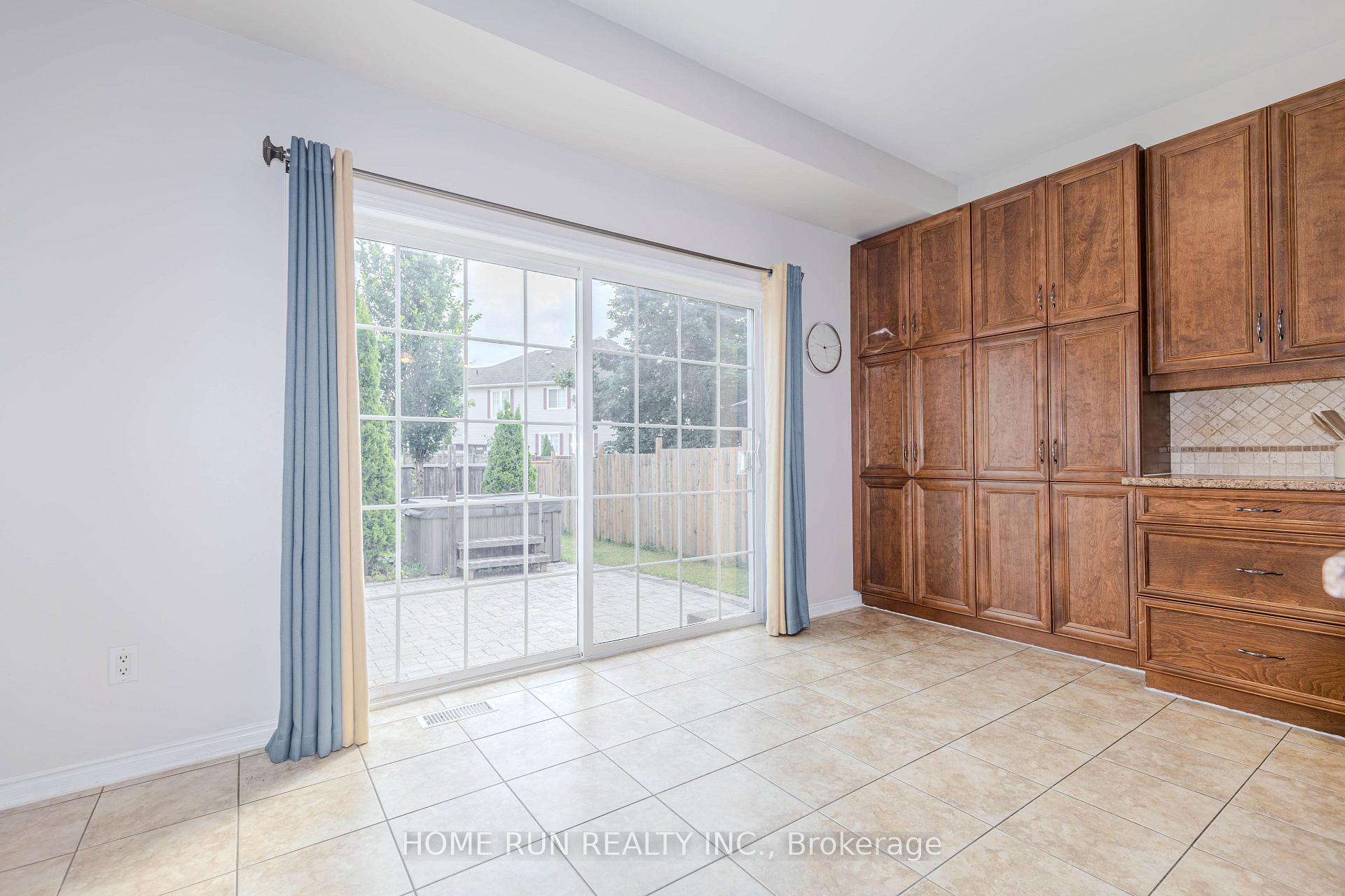 Photo 21 of 538 Ravendale Way, Ottawa, Barrhaven - Stonebridge — HOMEH