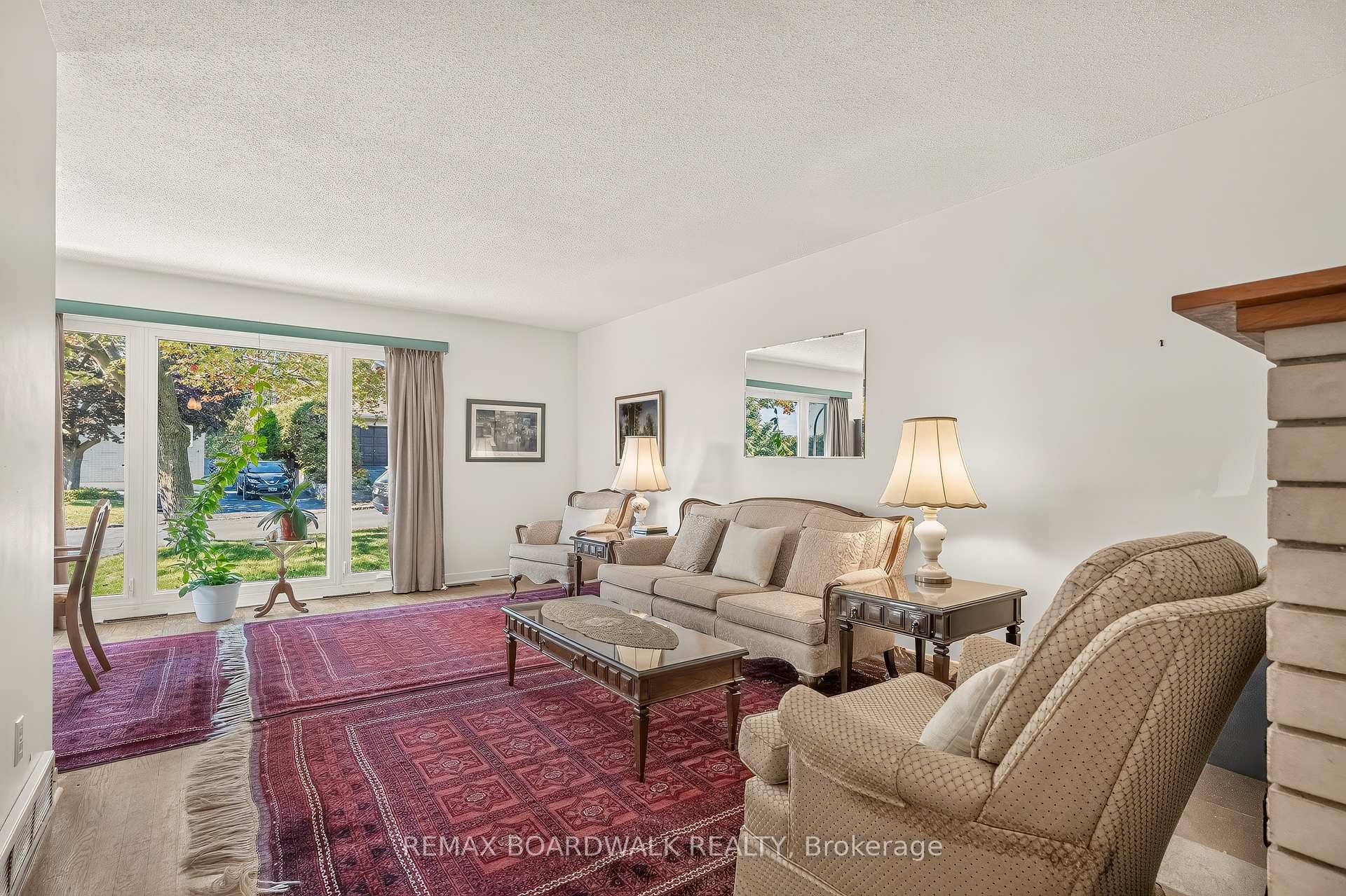 Photo 8 of 7 Charkay Street, Ottawa, Borden Farm/Stewart Farm/Carleton Heights/Parkwood Hills — HOMEH