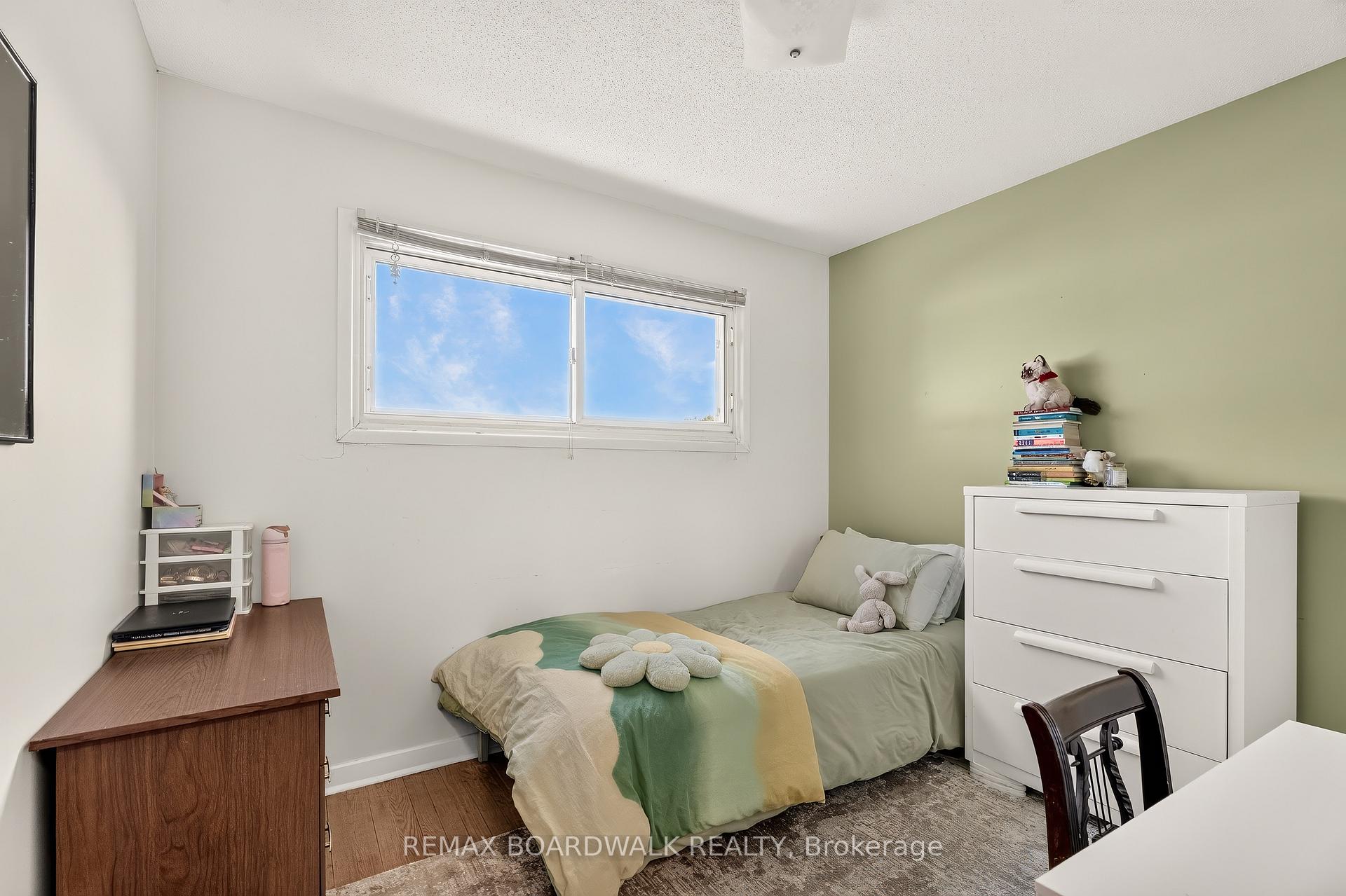 Photo 19 of 7 Charkay Street, Ottawa, Borden Farm/Stewart Farm/Carleton Heights/Parkwood Hills — HOMEH