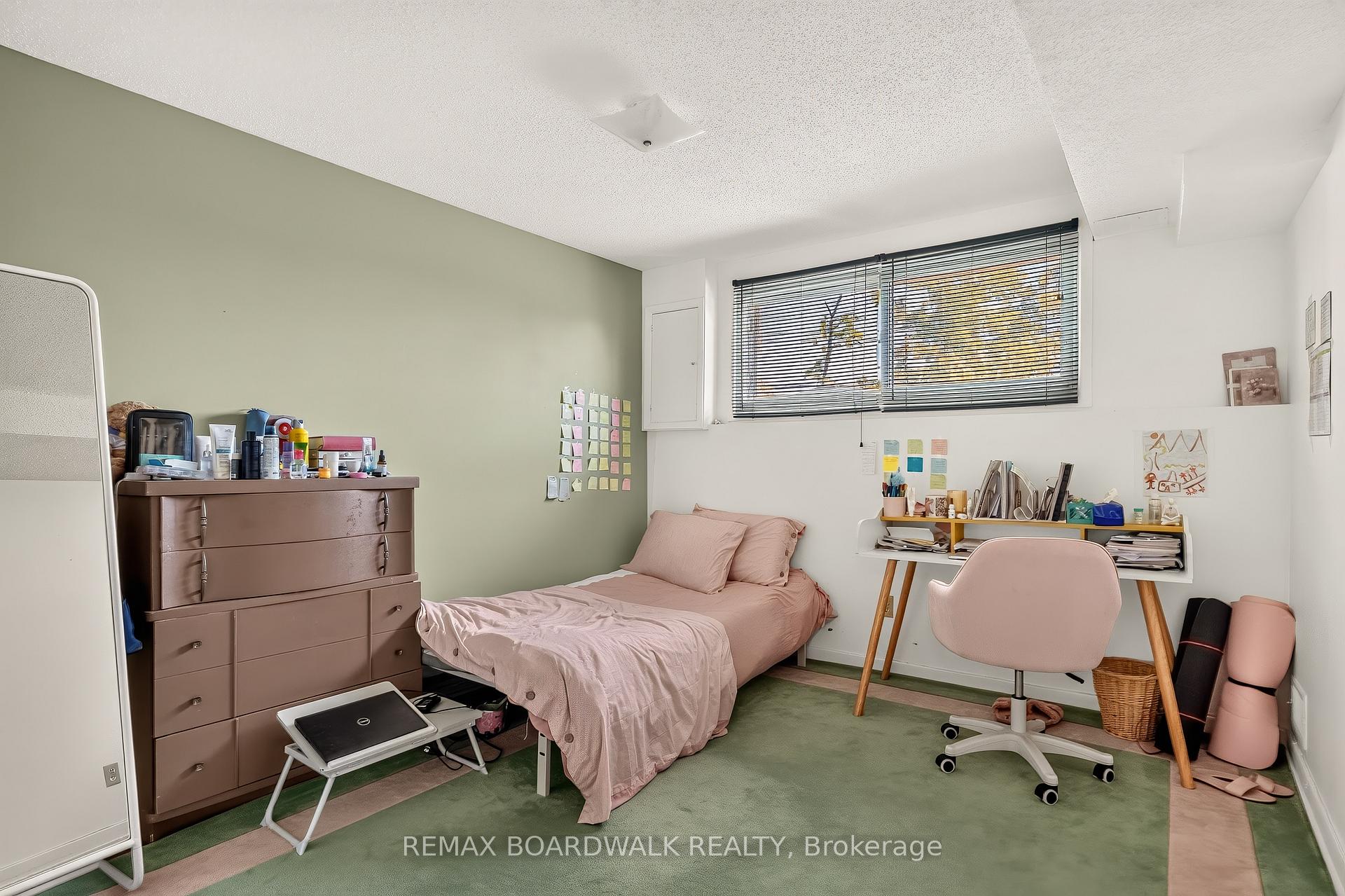 Photo 23 of 7 Charkay Street, Ottawa, Borden Farm/Stewart Farm/Carleton Heights/Parkwood Hills — HOMEH