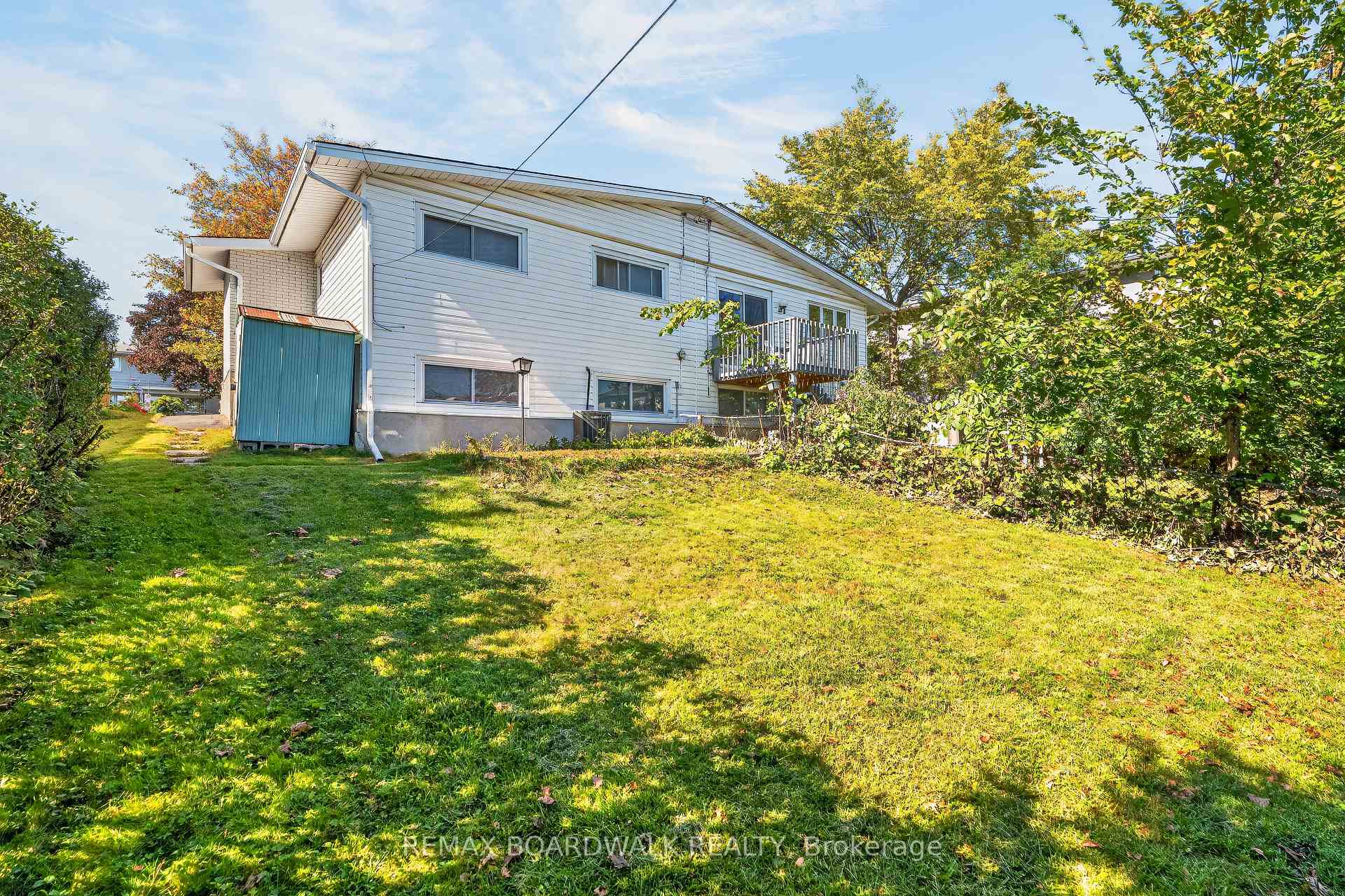 Photo 32 of 7 Charkay Street, Ottawa, Borden Farm/Stewart Farm/Carleton Heights/Parkwood Hills — HOMEH