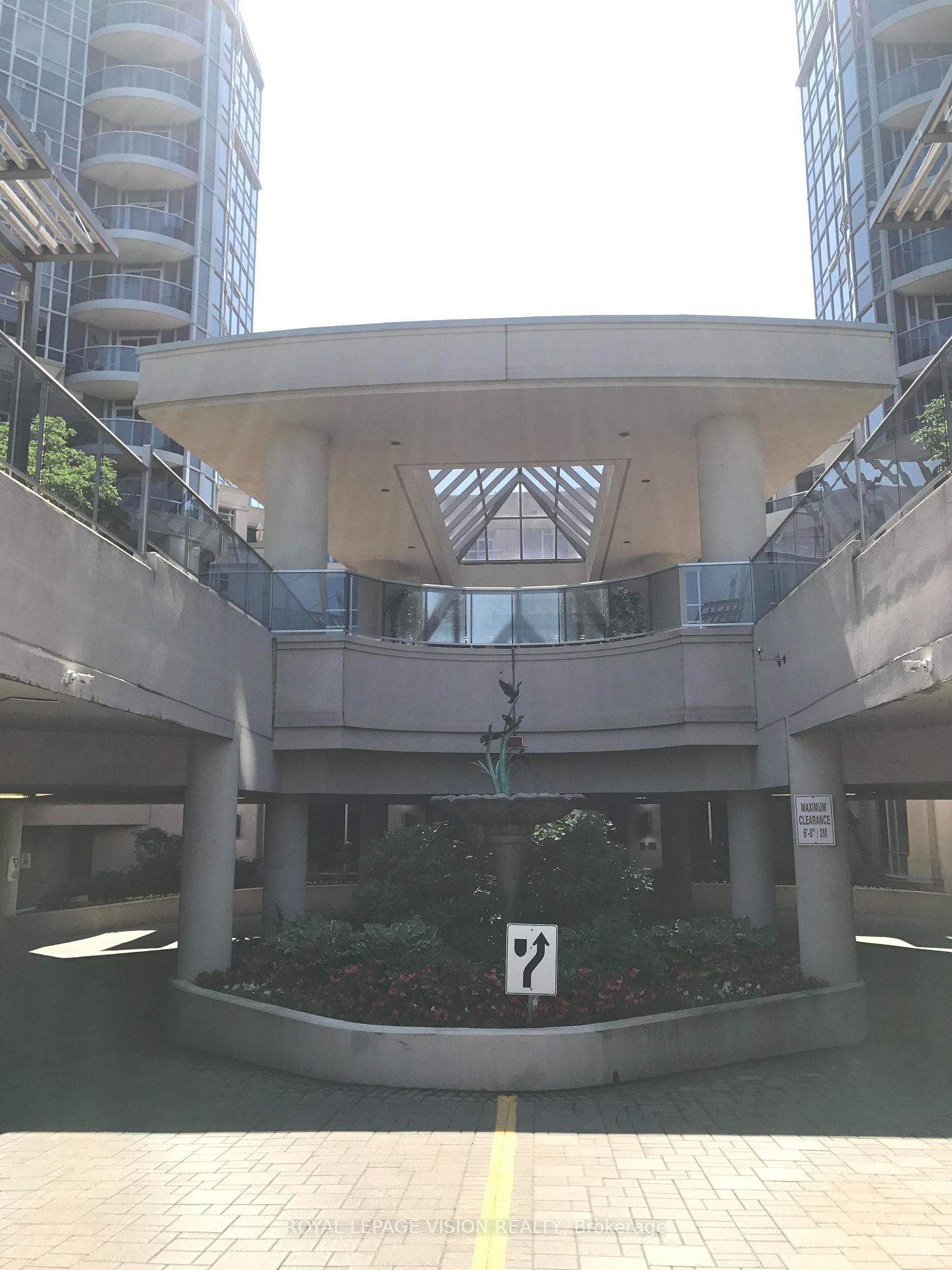 Photo 13 of Unit 1632, 33 Cox Boulevard, Markham, Unionville — HOMEH