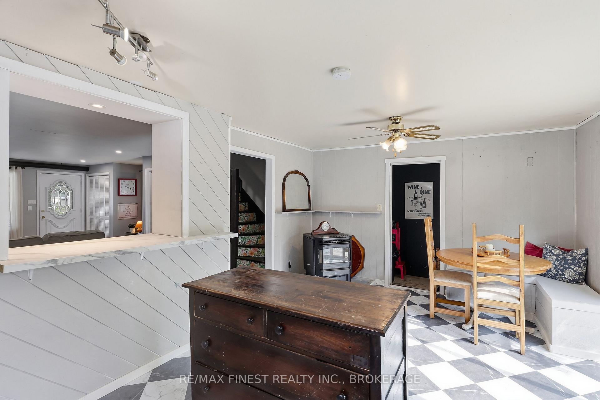 Photo 19 of 348 Charles Street N, Gananoque, Gananoque — HOMEH