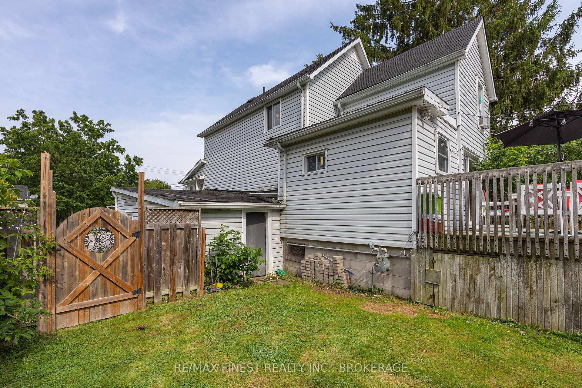 Photo 31 of 348 Charles Street N, Gananoque, Gananoque — HOMEH
