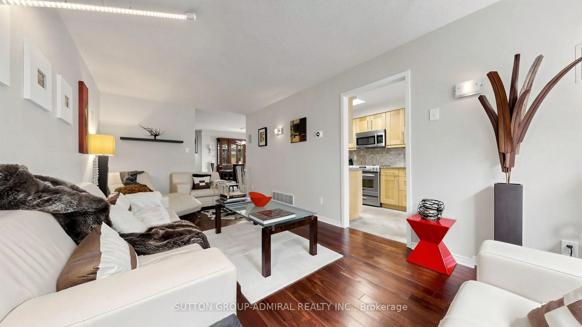 Photo 5 of 4 Doral Gate, Markham, Royal Orchard — HOMEH