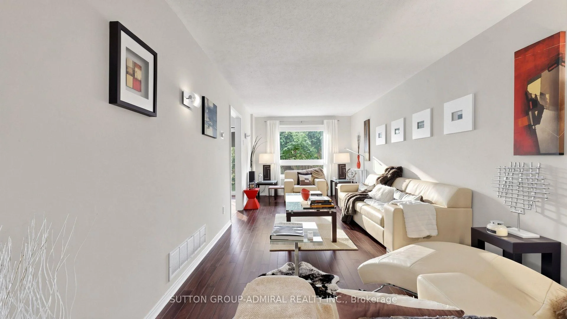 Photo 11 of 4 Doral Gate, Markham, Royal Orchard — HOMEH
