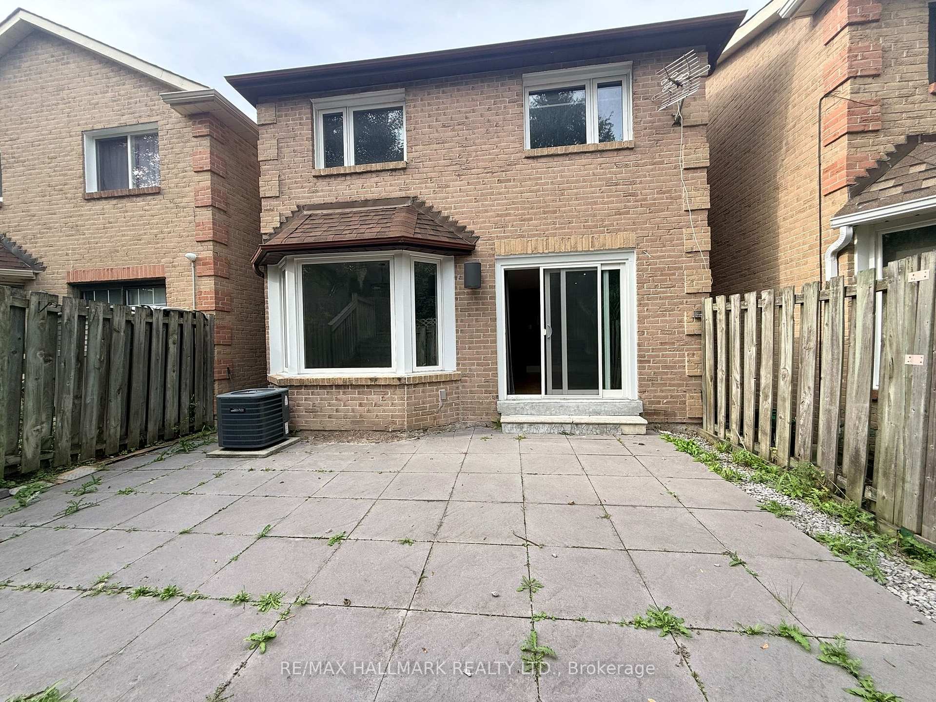 Photo 23 of 17 Old Wellington Street, Markham, Bullock — HOMEH