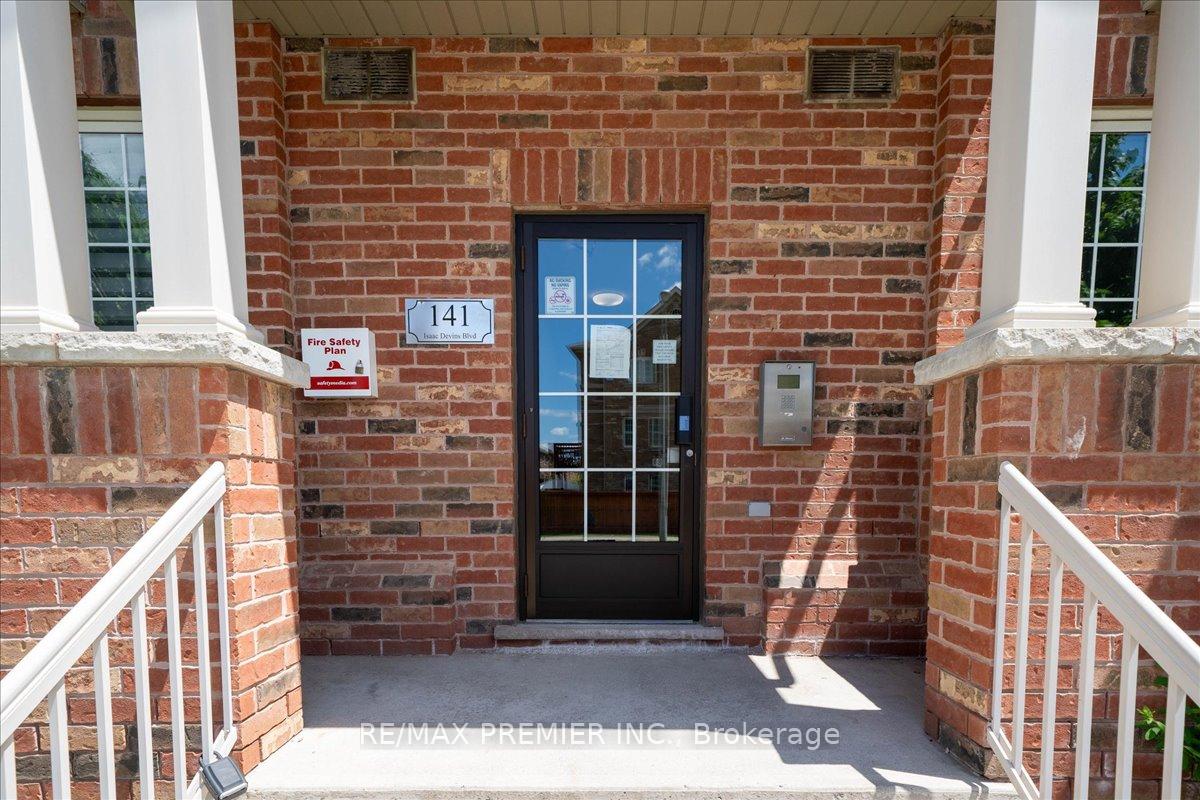 Photo 2 of Unit 8, 141 Isaac Devins Boulevard, North York, Humberlea-Pelmo Park — HOMEH