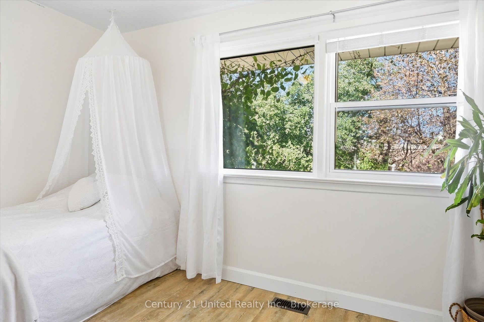Photo 17 of 854 Kawartha Drive, Peterborough, Monaghan Ward 2 — HOMEH