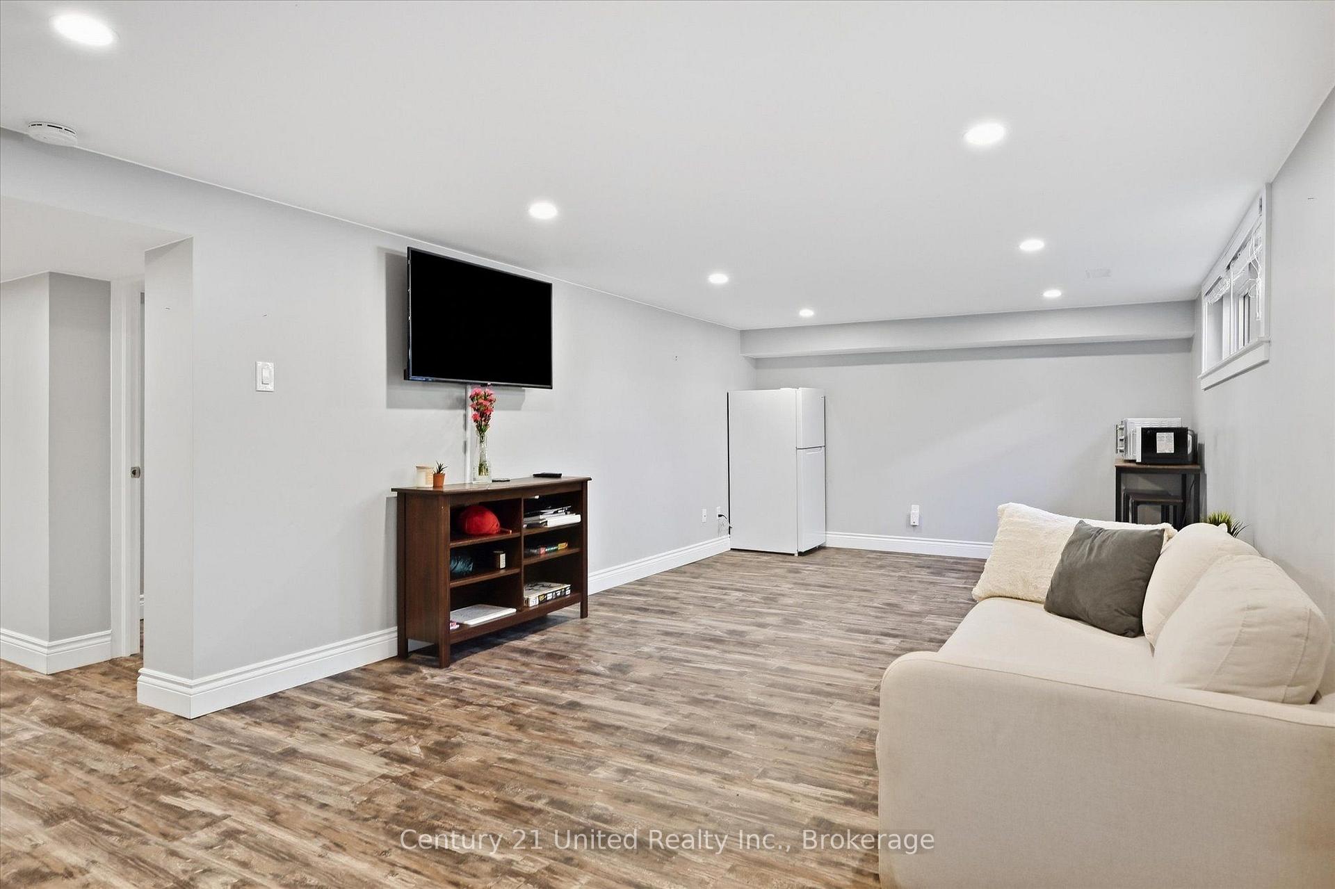Photo 21 of 854 Kawartha Drive, Peterborough, Monaghan Ward 2 — HOMEH