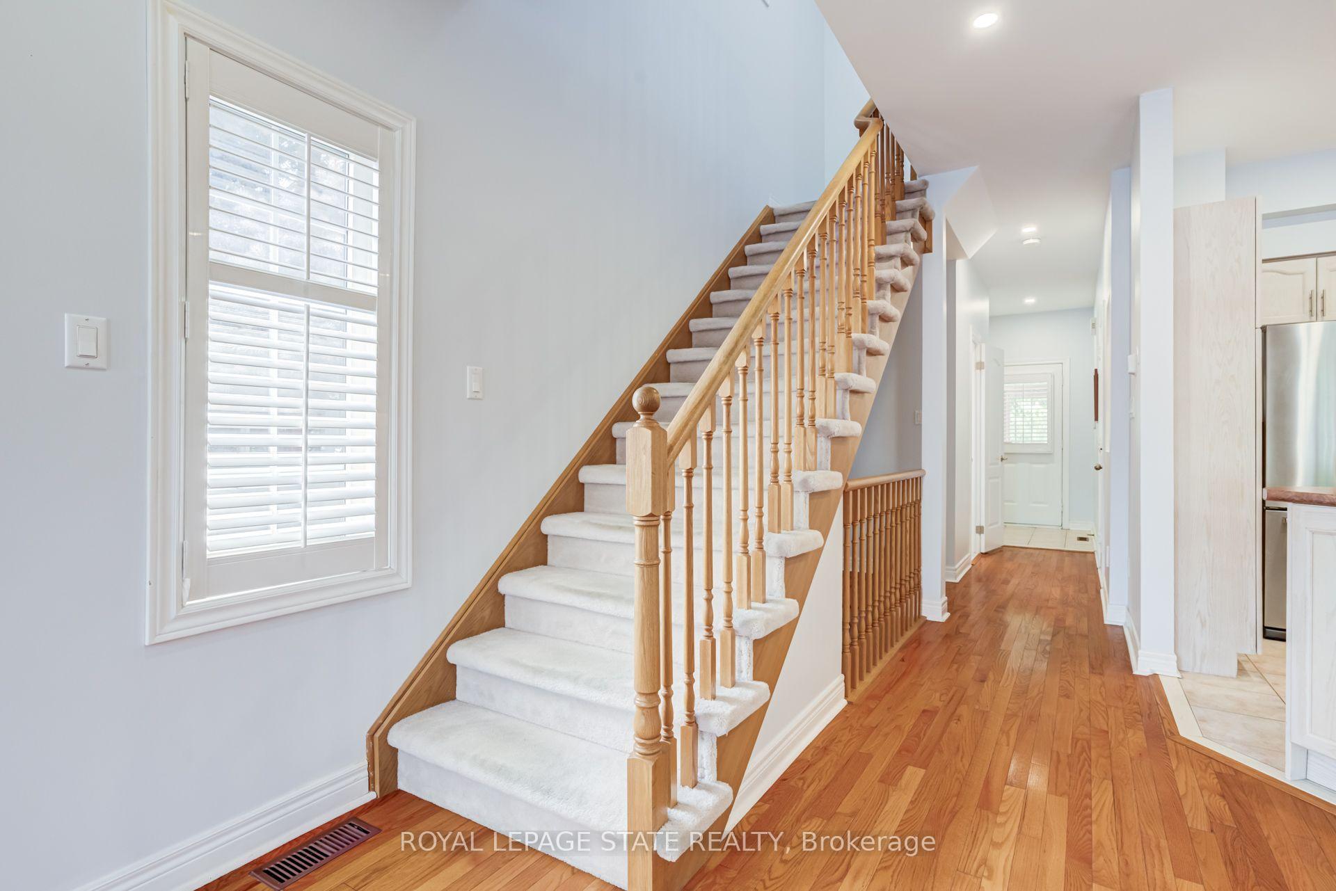 Photo 7 of 173 Margaret Drive, Oakville, Central — HOMEH