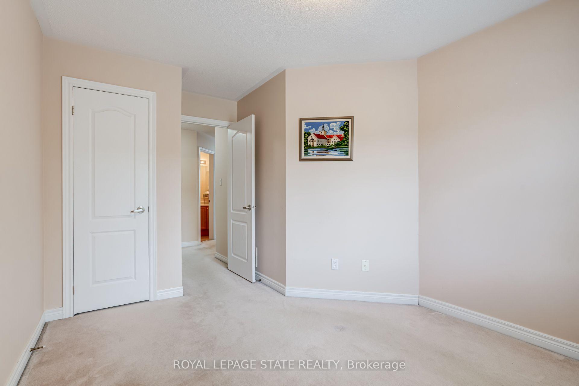 Photo 15 of 173 Margaret Drive, Oakville, Central — HOMEH