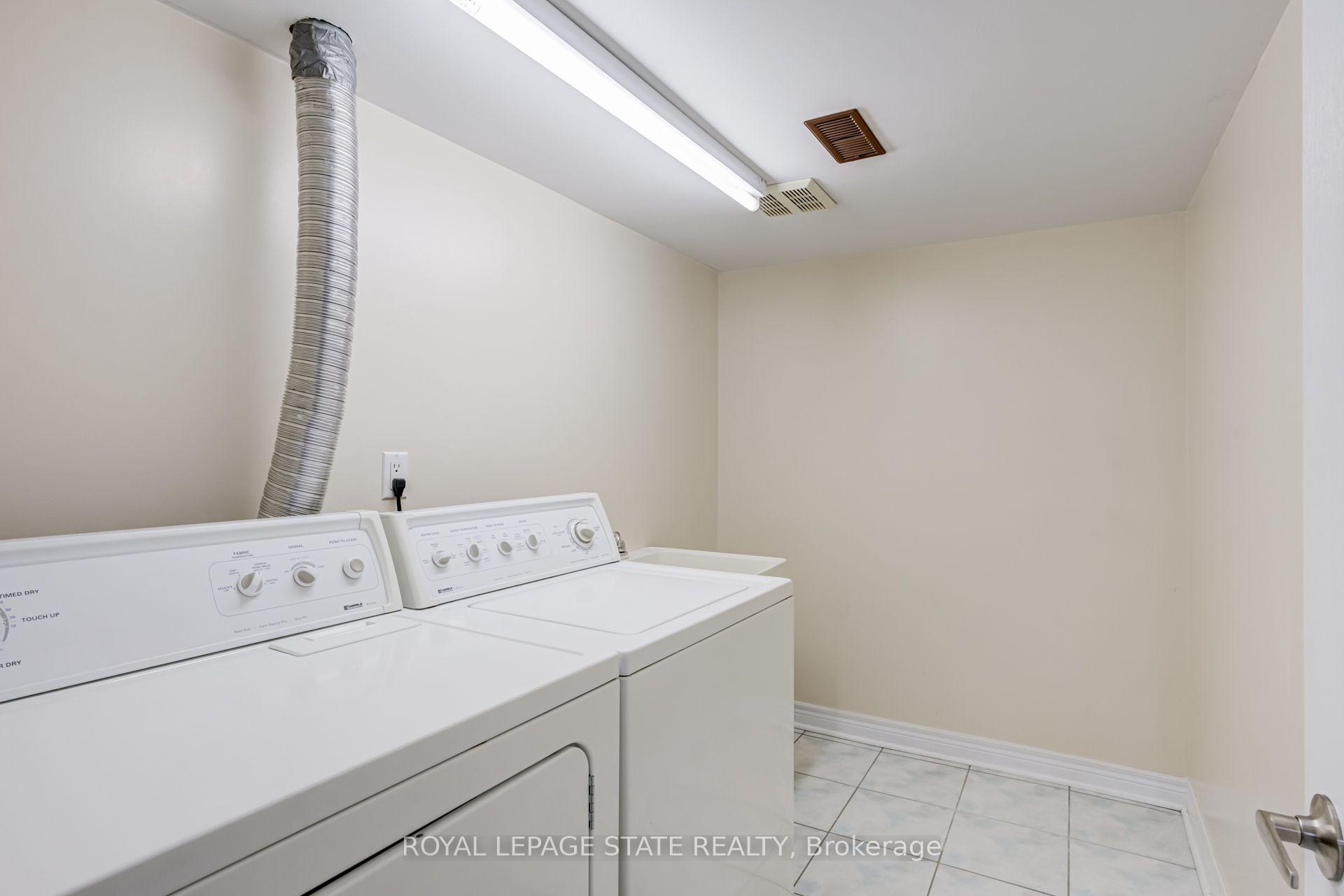 Photo 21 of 173 Margaret Drive, Oakville, Central — HOMEH