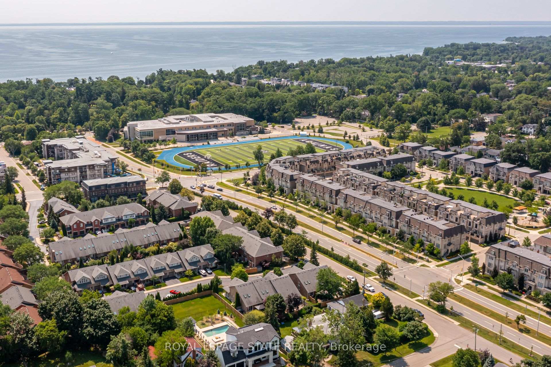Photo 34 of 173 Margaret Drive, Oakville, Central — HOMEH