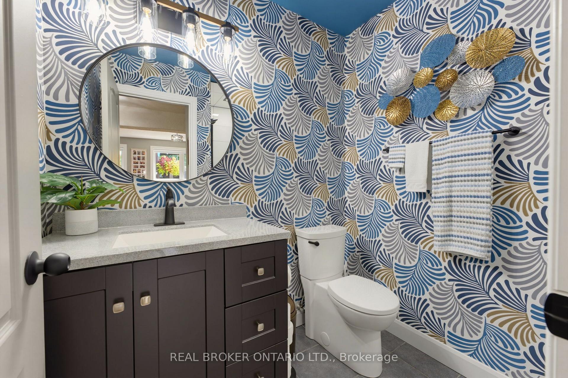 Photo 16 of 64 Carmichael Crescent, Brantford, Mayfair — HOMEH