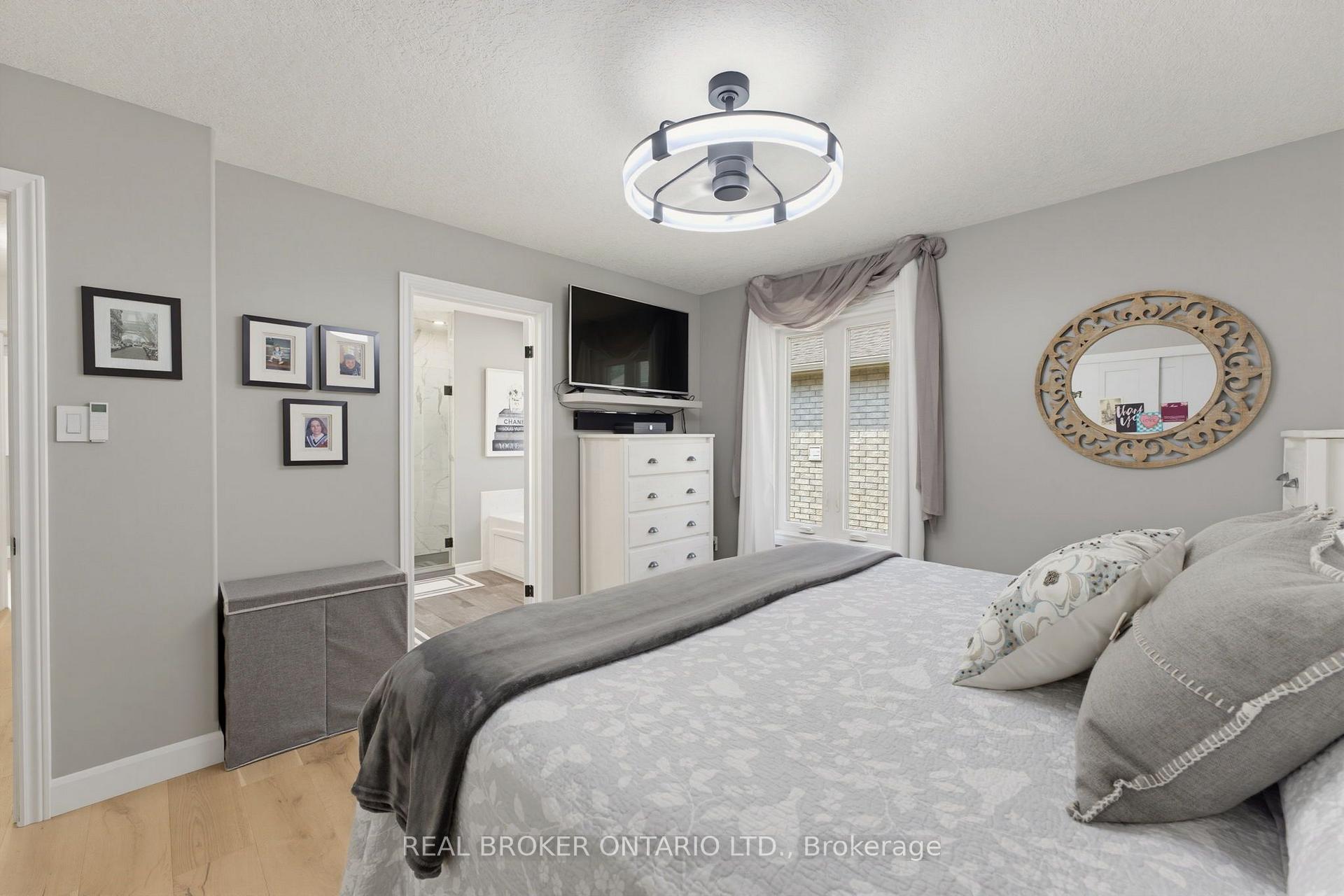 Photo 20 of 64 Carmichael Crescent, Brantford, Mayfair — HOMEH