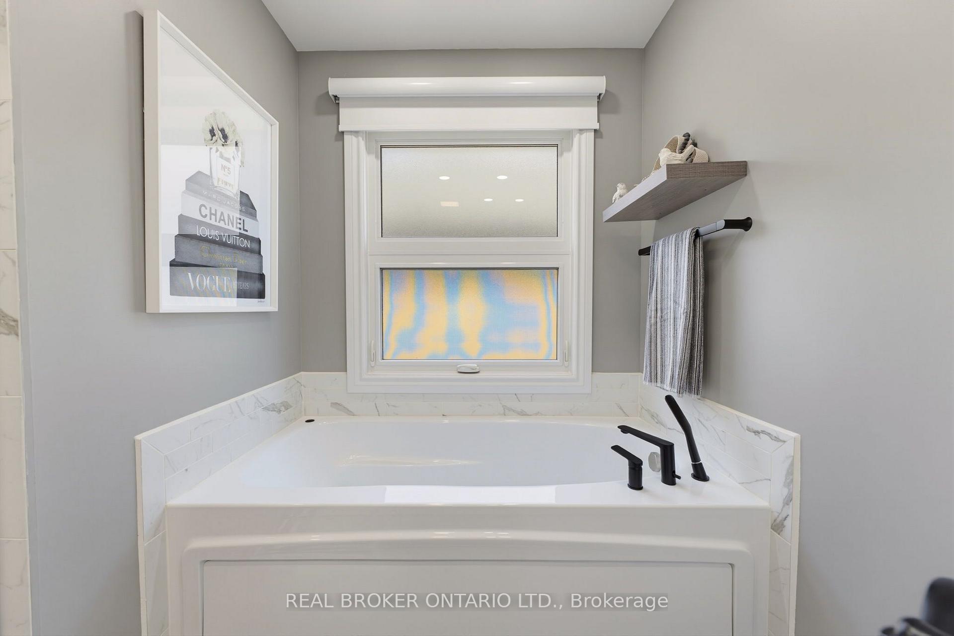 Photo 22 of 64 Carmichael Crescent, Brantford, Mayfair — HOMEH